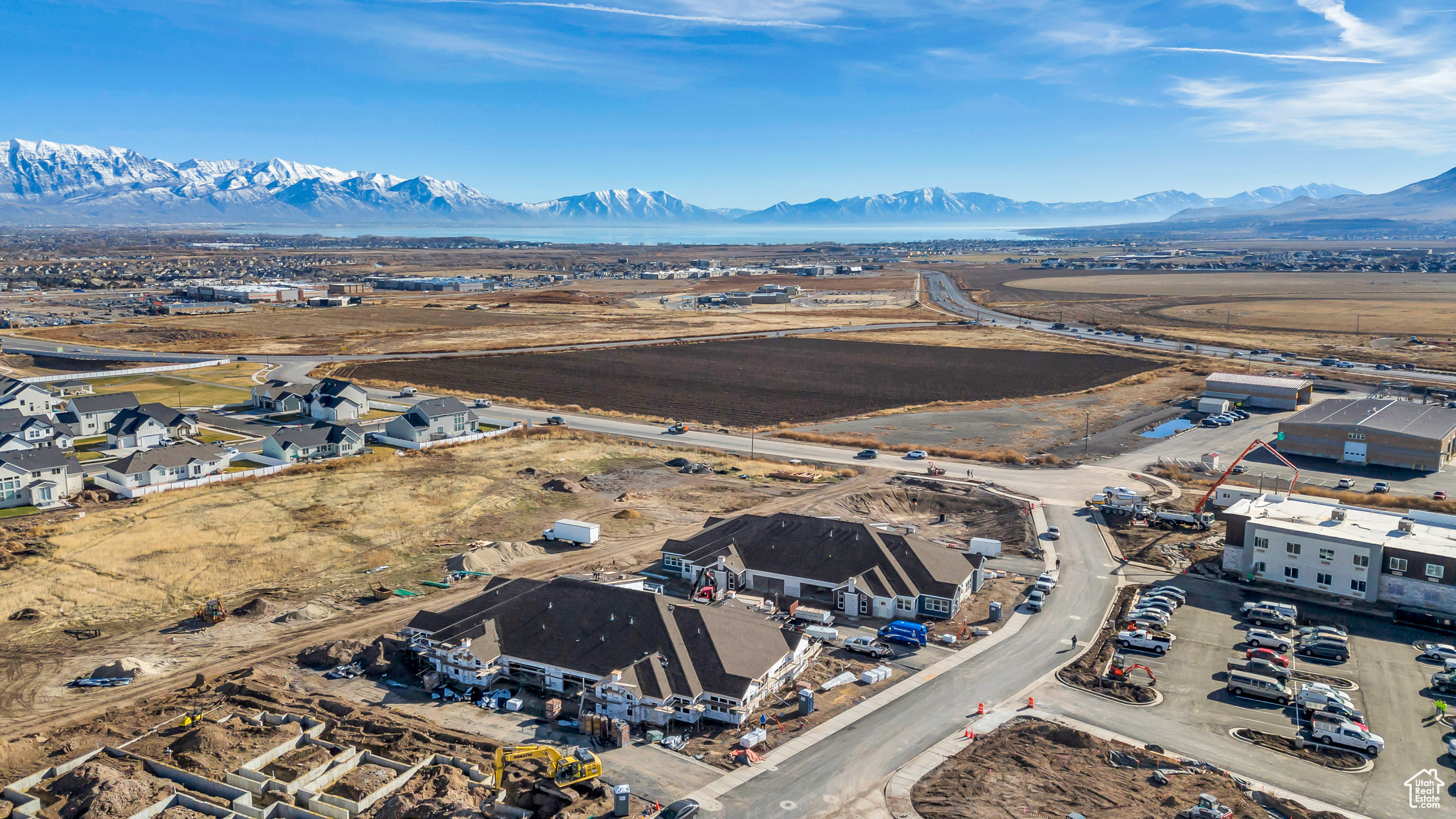 Central location in the community near the Assisted Living Community building and the future clubhouse.