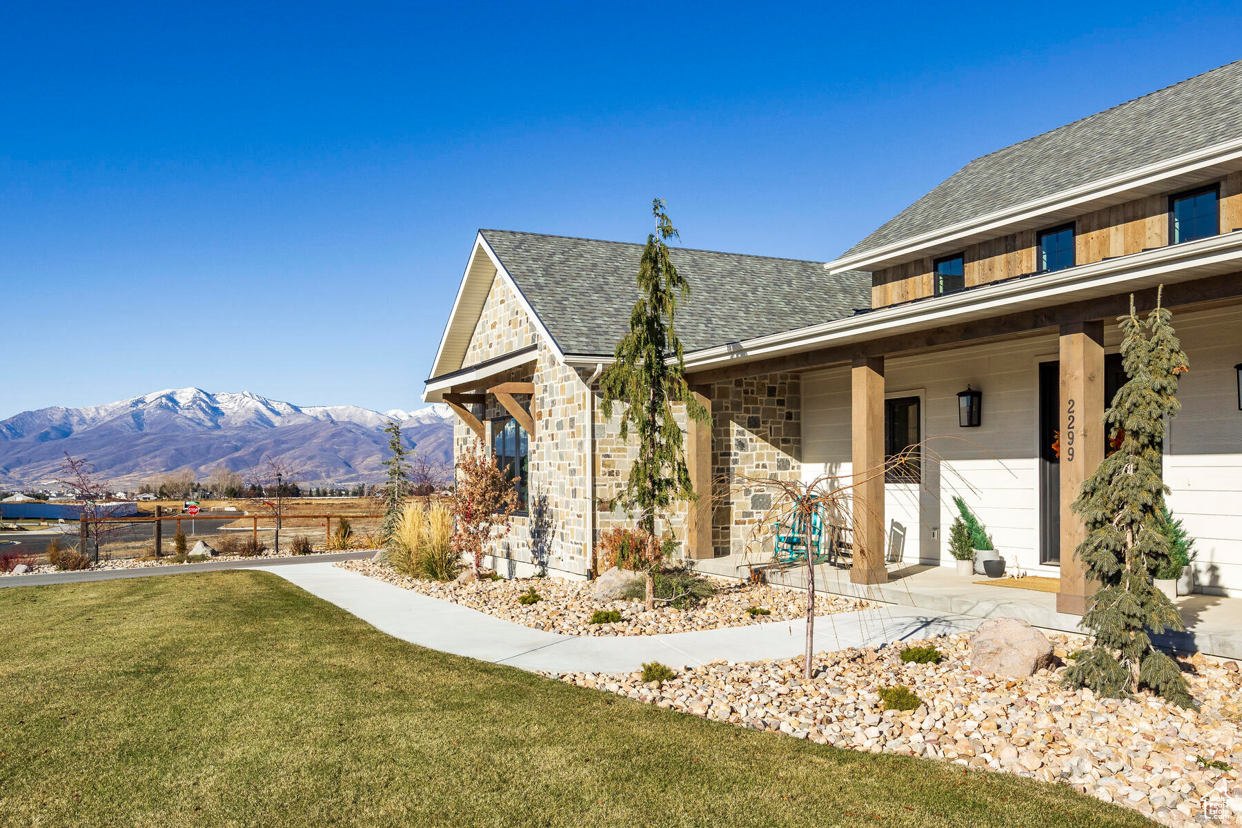 2299 WILD MARE, Heber City, Utah 84032, 4 Bedrooms Bedrooms, 17 Rooms Rooms,3 BathroomsBathrooms,Residential,For sale,WILD MARE,1980368