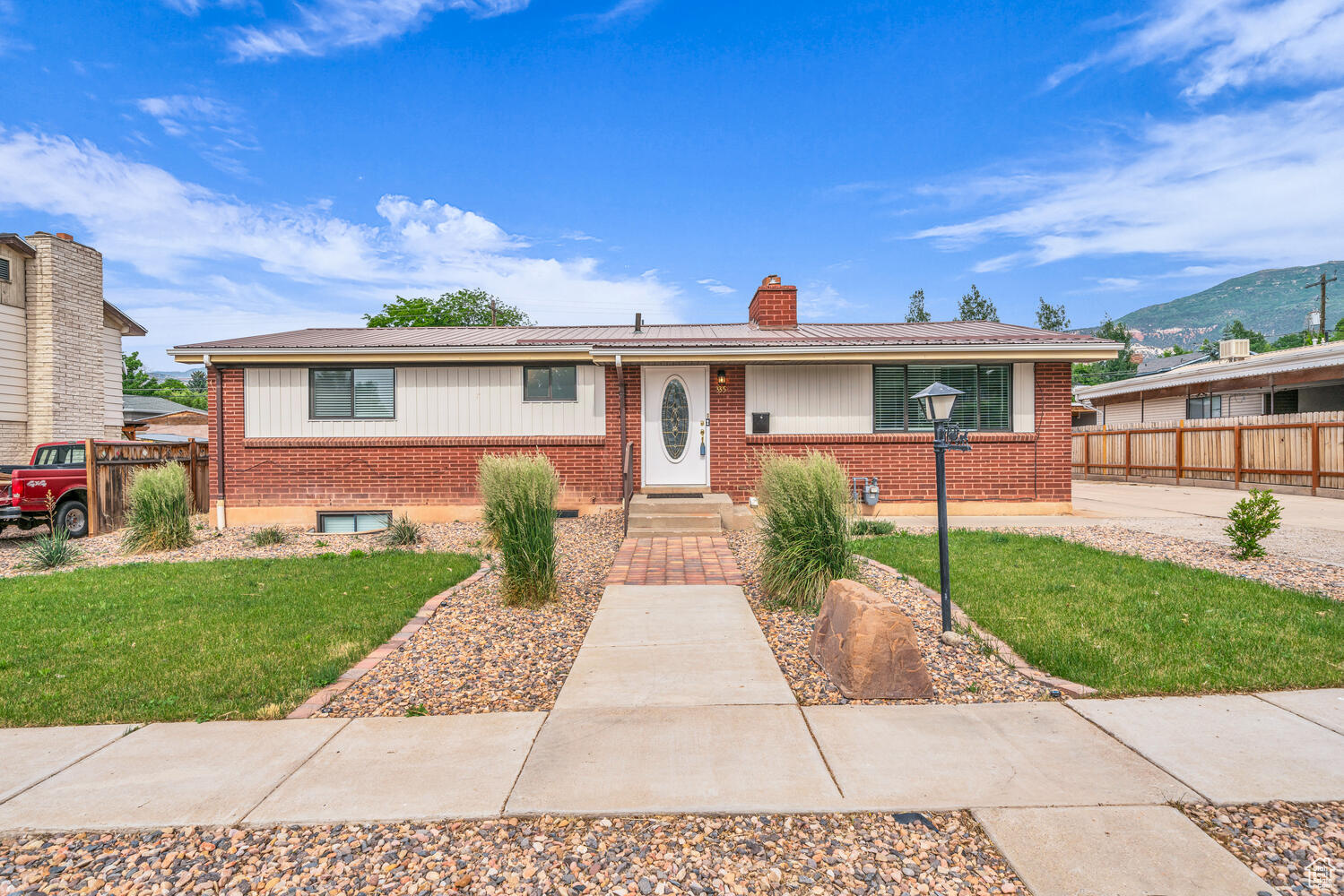 335 S 900 W, Cedar City, Utah 84720, 4 Bedrooms Bedrooms, 11 Rooms Rooms,2 BathroomsBathrooms,Residential,For sale,900,1980560