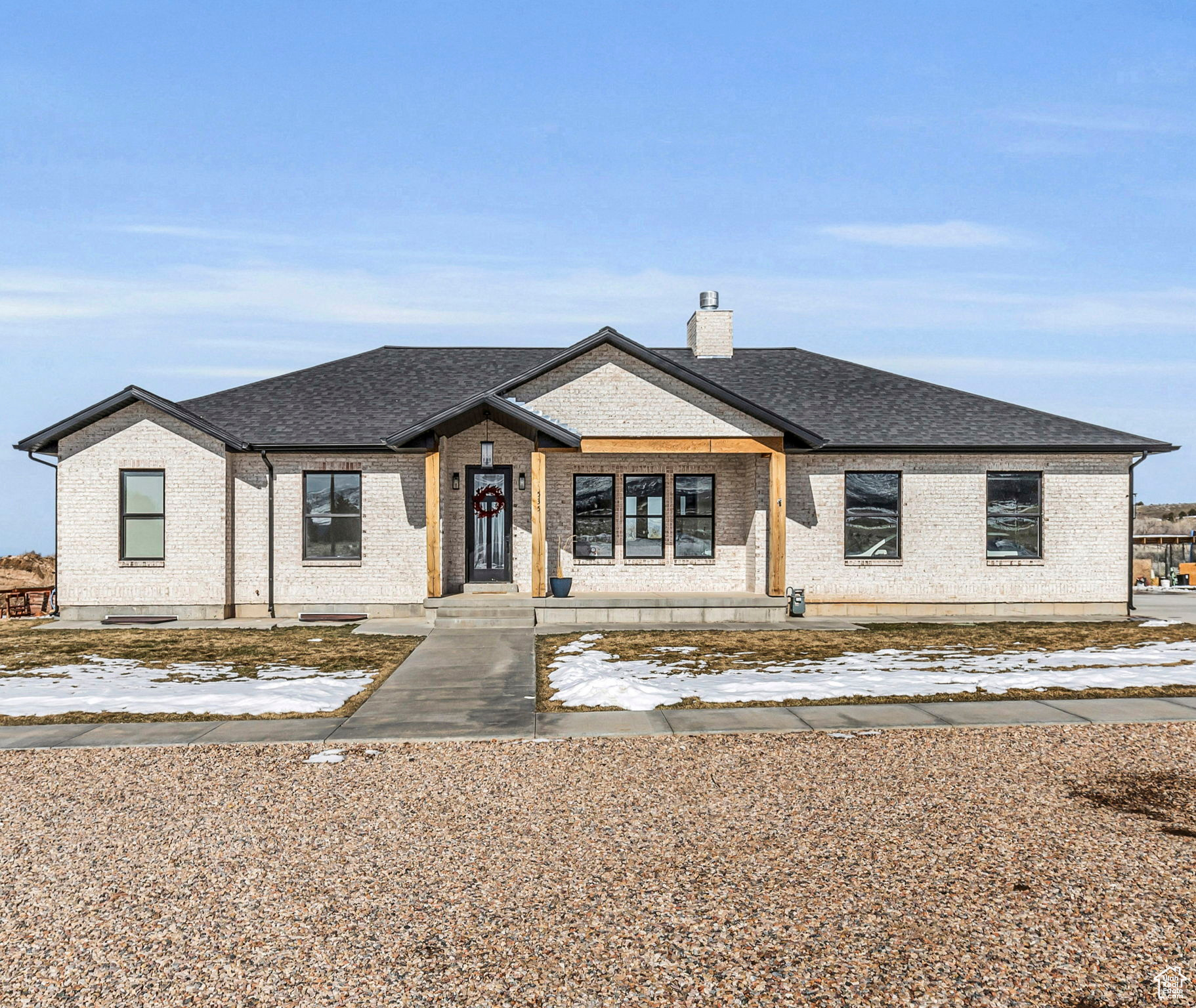 535 E 500 S, Fillmore, Utah 84631, 4 Bedrooms Bedrooms, 14 Rooms Rooms,3 BathroomsBathrooms,Residential,For sale,500,1981058