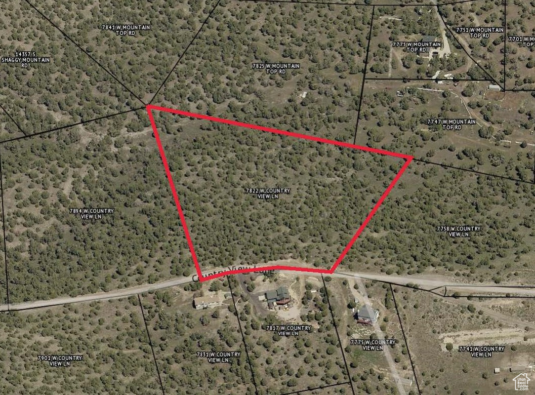 7822 W COUNTRY LN