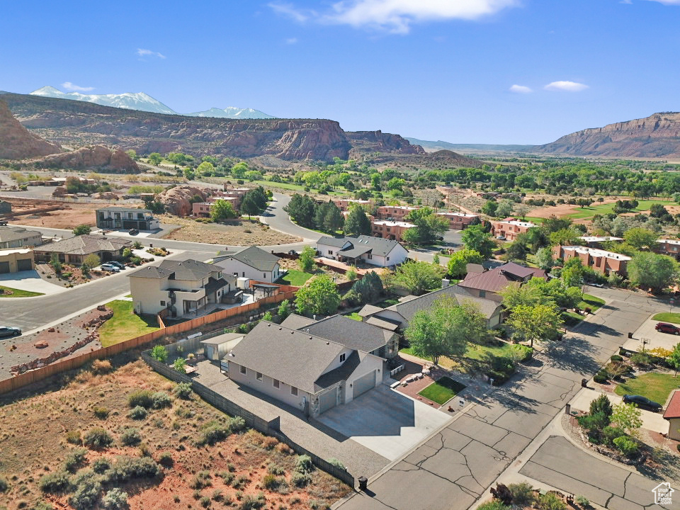 2251 RIO VERDE, Moab, Utah 84532, 5 Bedrooms Bedrooms, 12 Rooms Rooms,3 BathroomsBathrooms,Residential,For sale,RIO VERDE,1981471