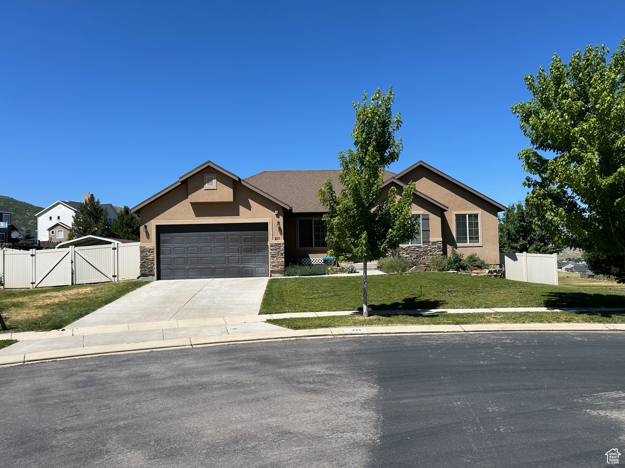 211 W WOLVERINE CREEK, Elk Ridge, Utah 84651, 5 Bedrooms Bedrooms, 17 Rooms Rooms,3 BathroomsBathrooms,Residential,For sale,WOLVERINE CREEK,1981593