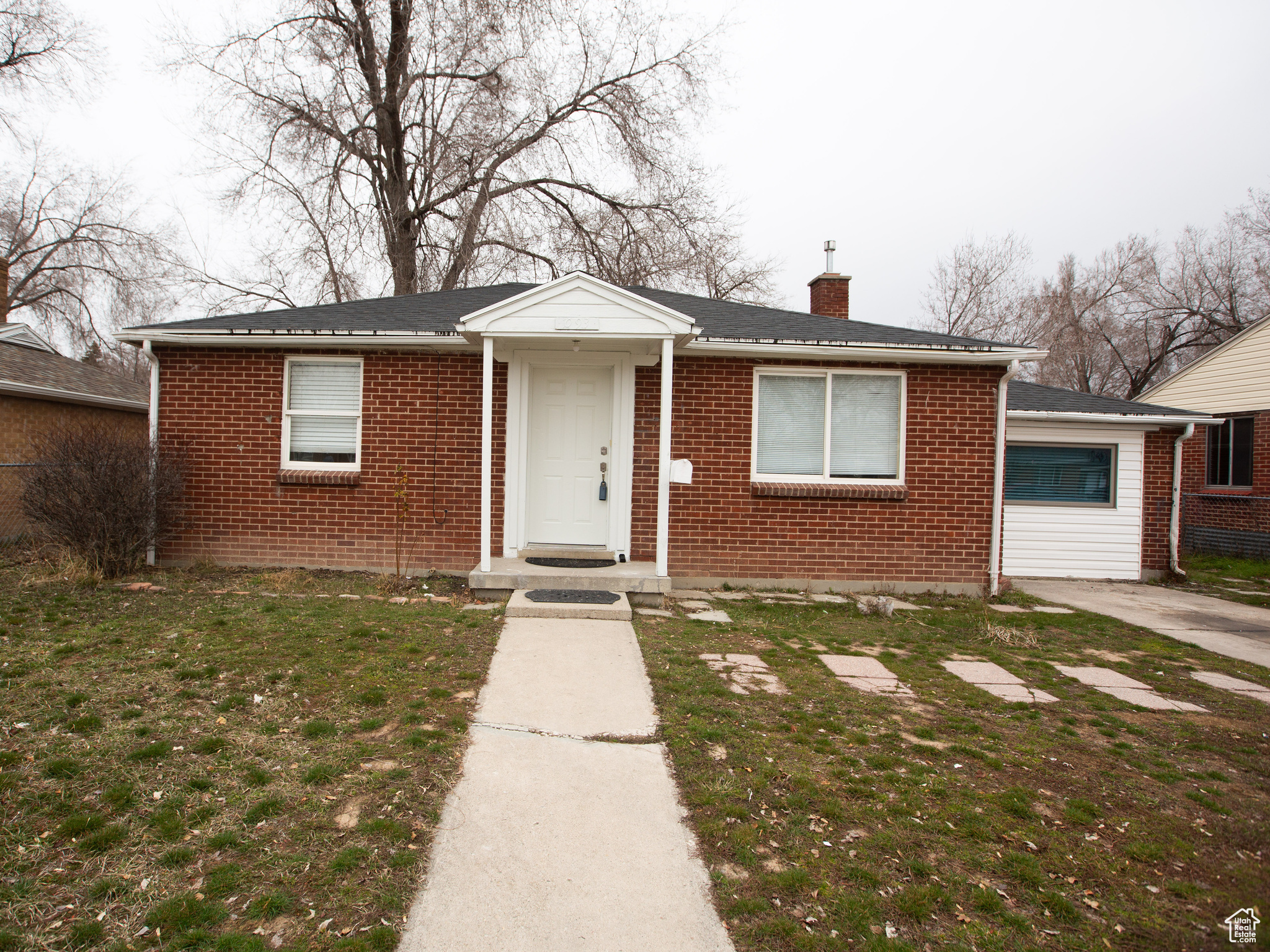 1093 S GLENDALE, Salt Lake City, Utah 84104, 3 Bedrooms Bedrooms, 9 Rooms Rooms,1 BathroomBathrooms,Residential,For sale,GLENDALE,1981669