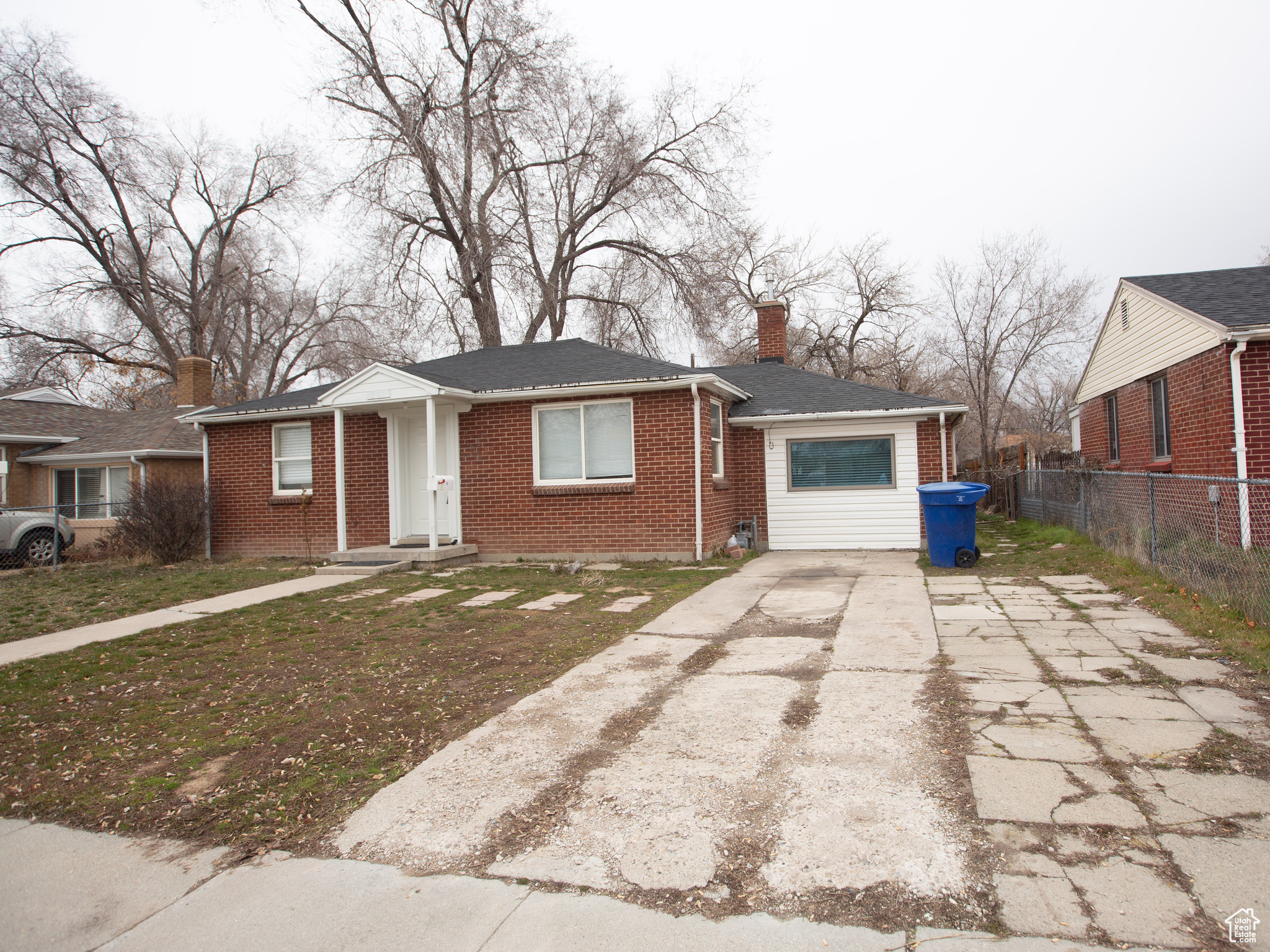 1093 S GLENDALE, Salt Lake City, Utah 84104, 3 Bedrooms Bedrooms, 9 Rooms Rooms,1 BathroomBathrooms,Residential,For sale,GLENDALE,1981669