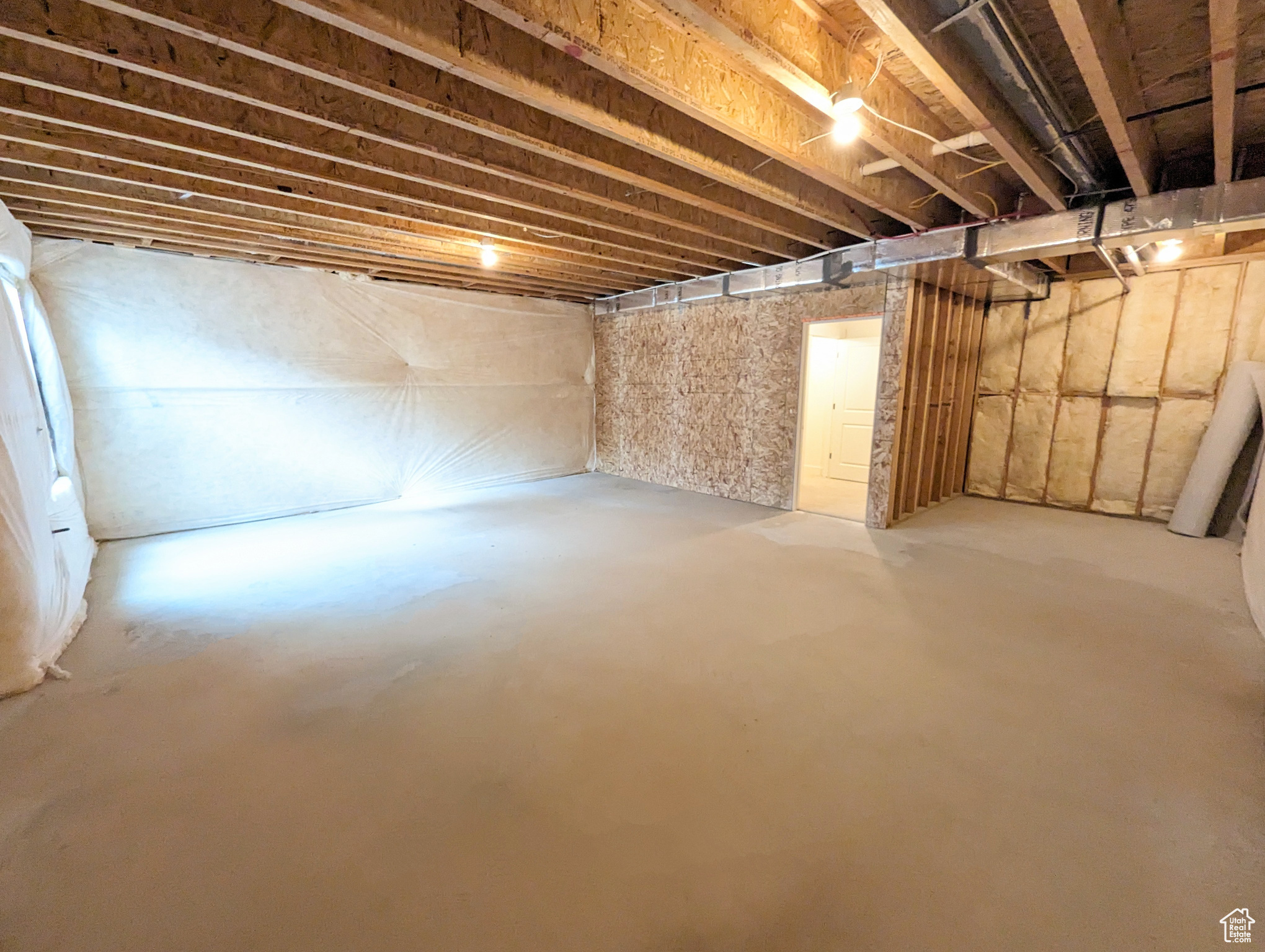 Unfinished basement with 9ft foundation