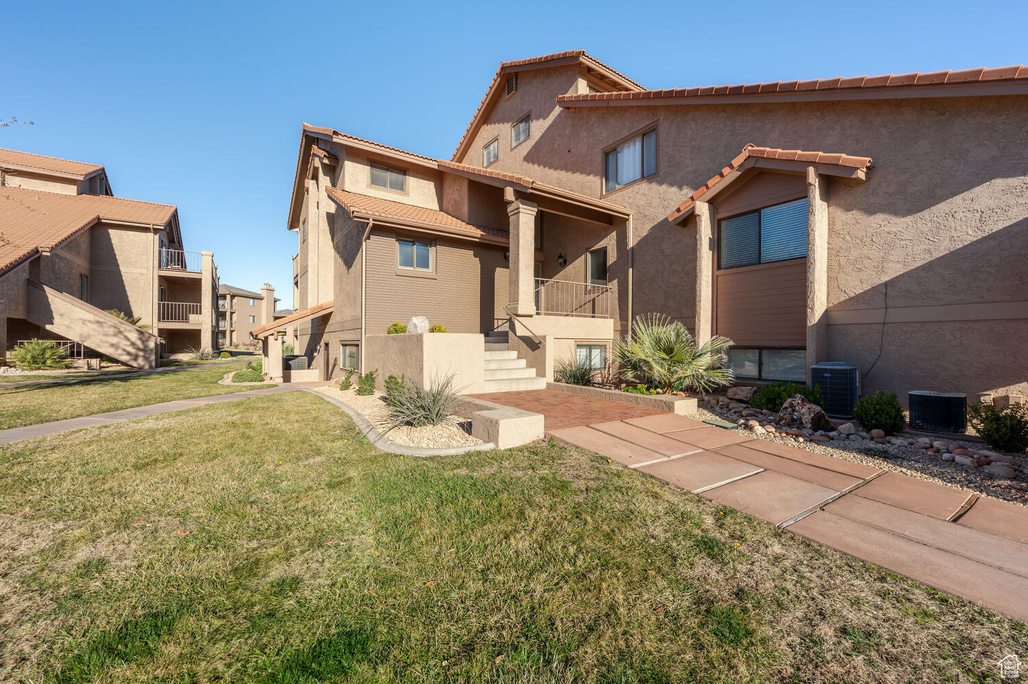 860 S VILLAGE #J10, St. George, Utah 84770, 2 Bedrooms Bedrooms, 6 Rooms Rooms,2 BathroomsBathrooms,Residential,For sale,VILLAGE,1982295