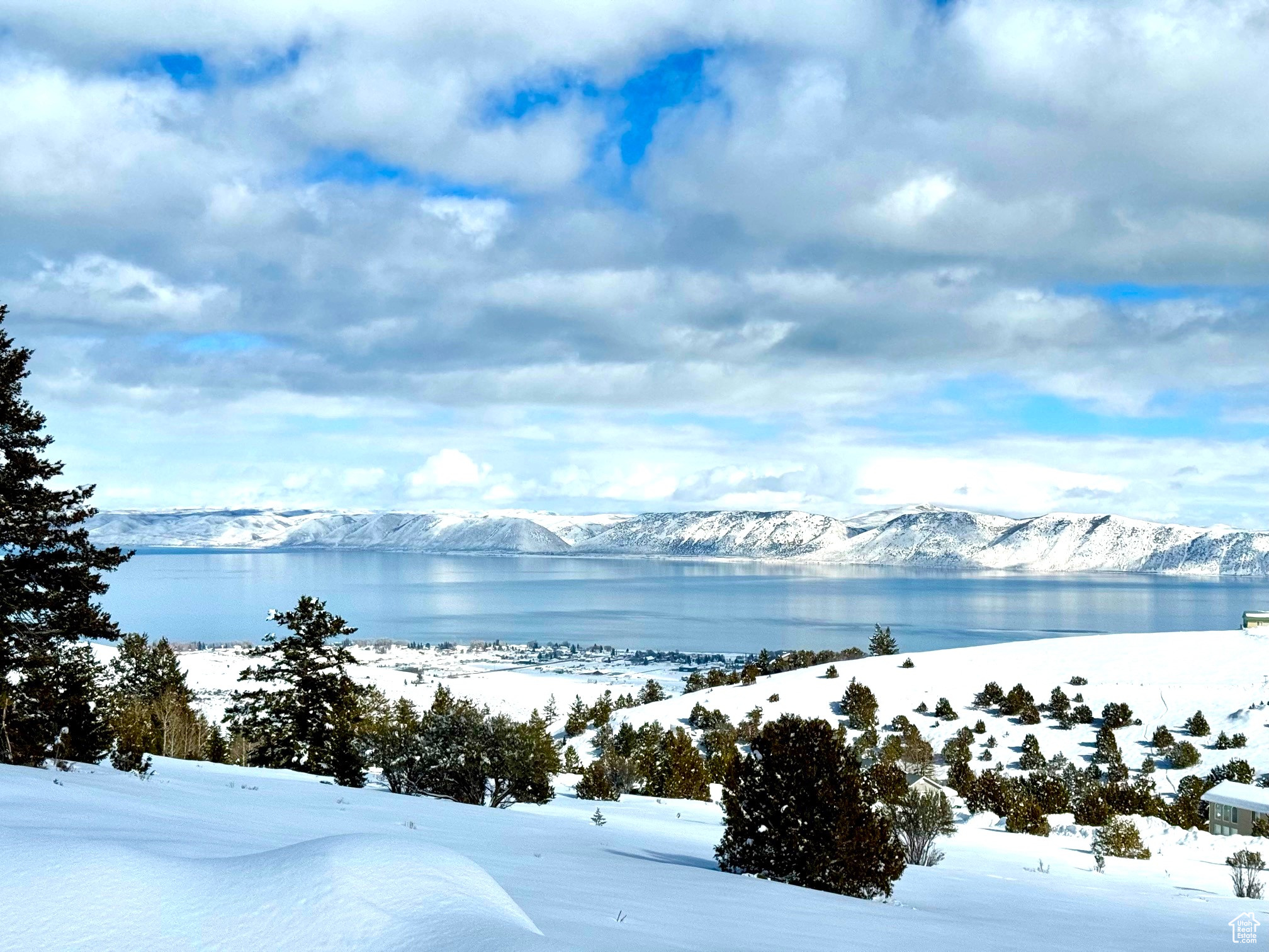 Water view featuring a mountain view