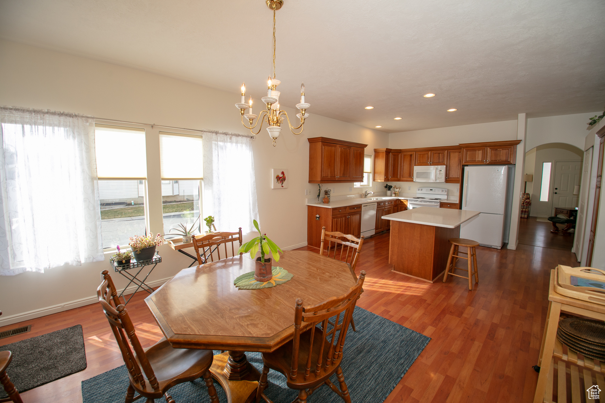 4592 S Wedgewood Dr Roy UT 84067 479,000