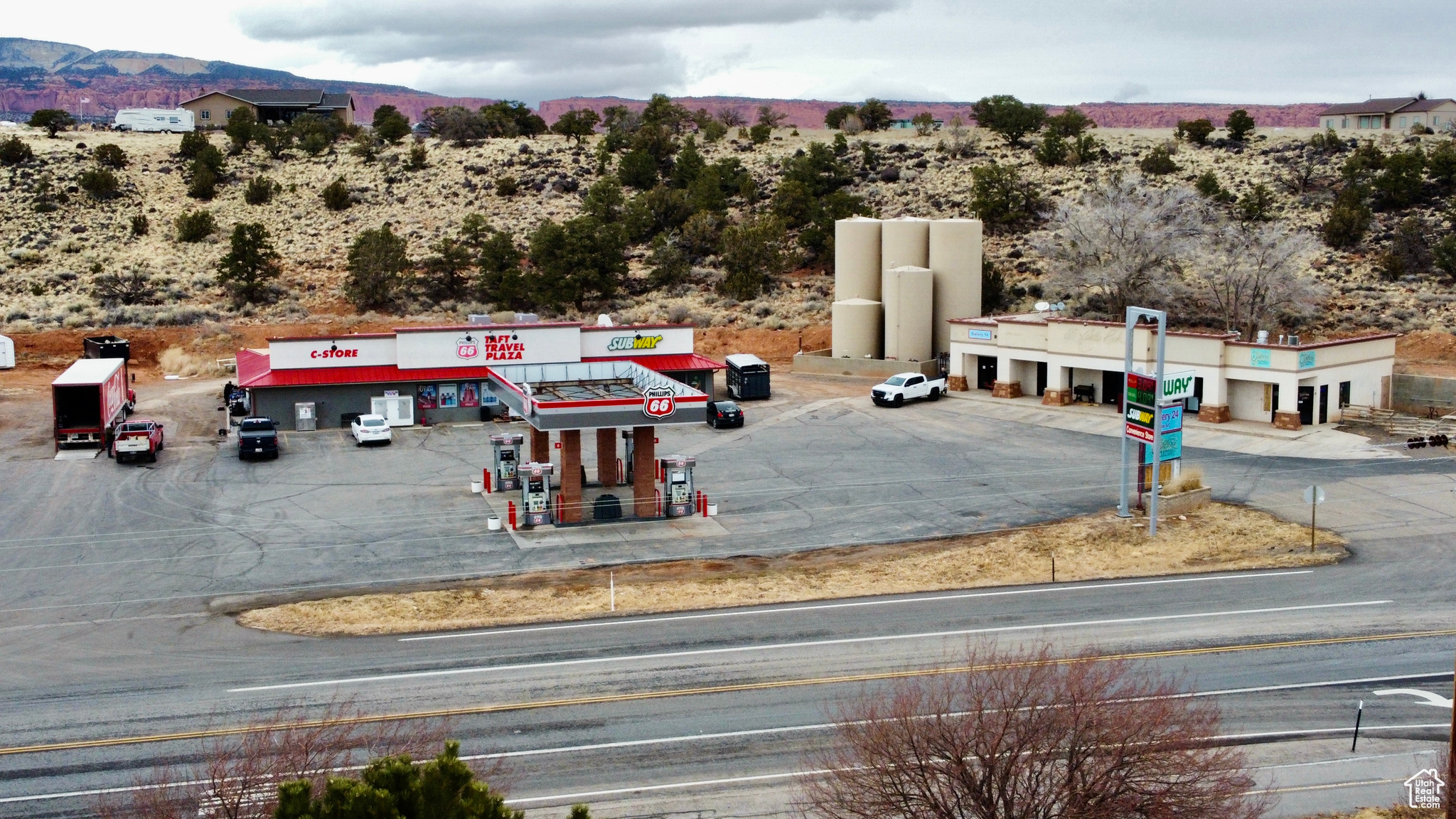 675 E HWY 24, Torrey, Utah 84775, ,Commercial Sale,For sale,HWY 24,1982687