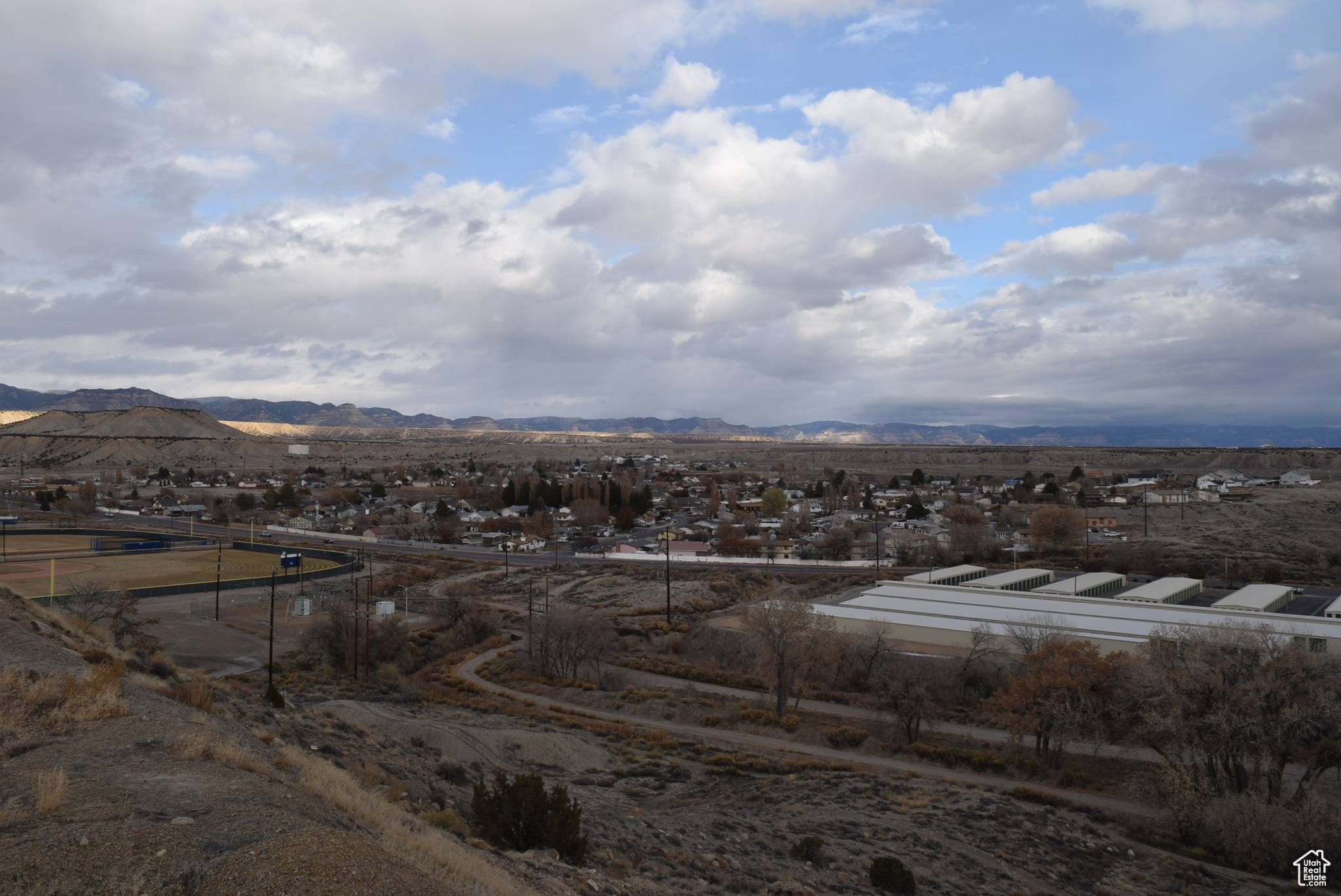 410 N CRESTVIEW, Price, Utah 84501, ,Land,For sale,CRESTVIEW,1983037