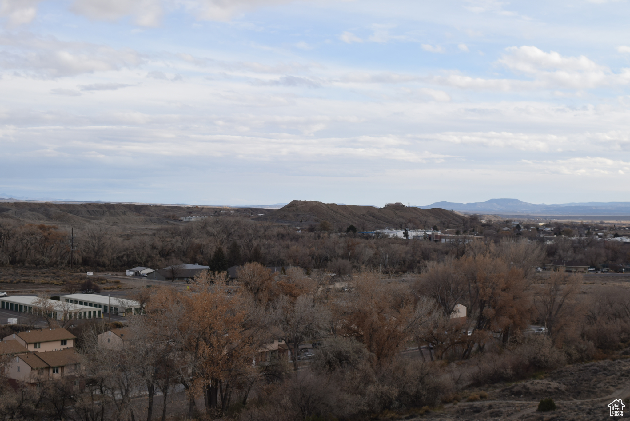 410 N CRESTVIEW, Price, Utah 84501, ,Land,For sale,CRESTVIEW,1983037