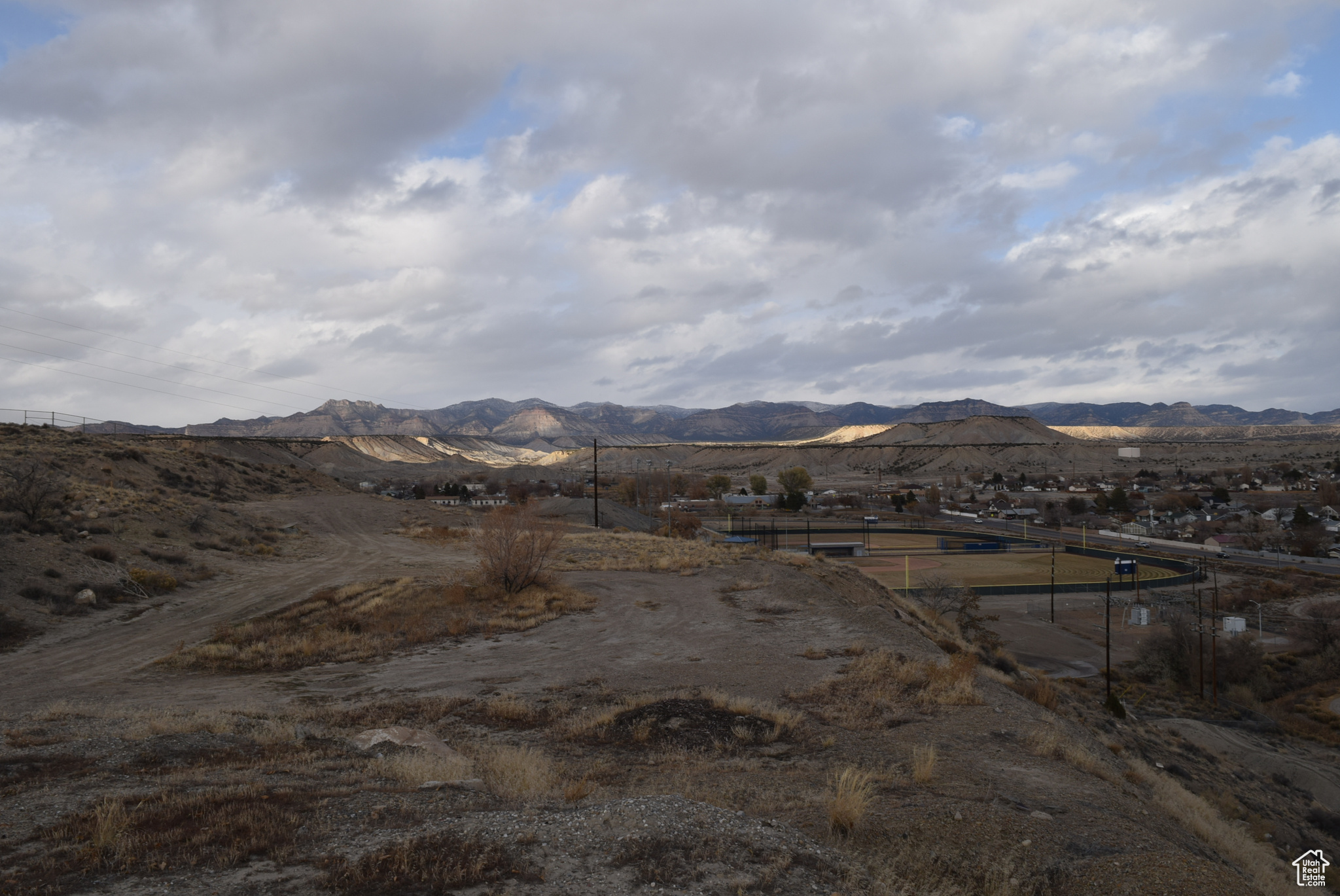 410 N CRESTVIEW, Price, Utah 84501, ,Land,For sale,CRESTVIEW,1983037