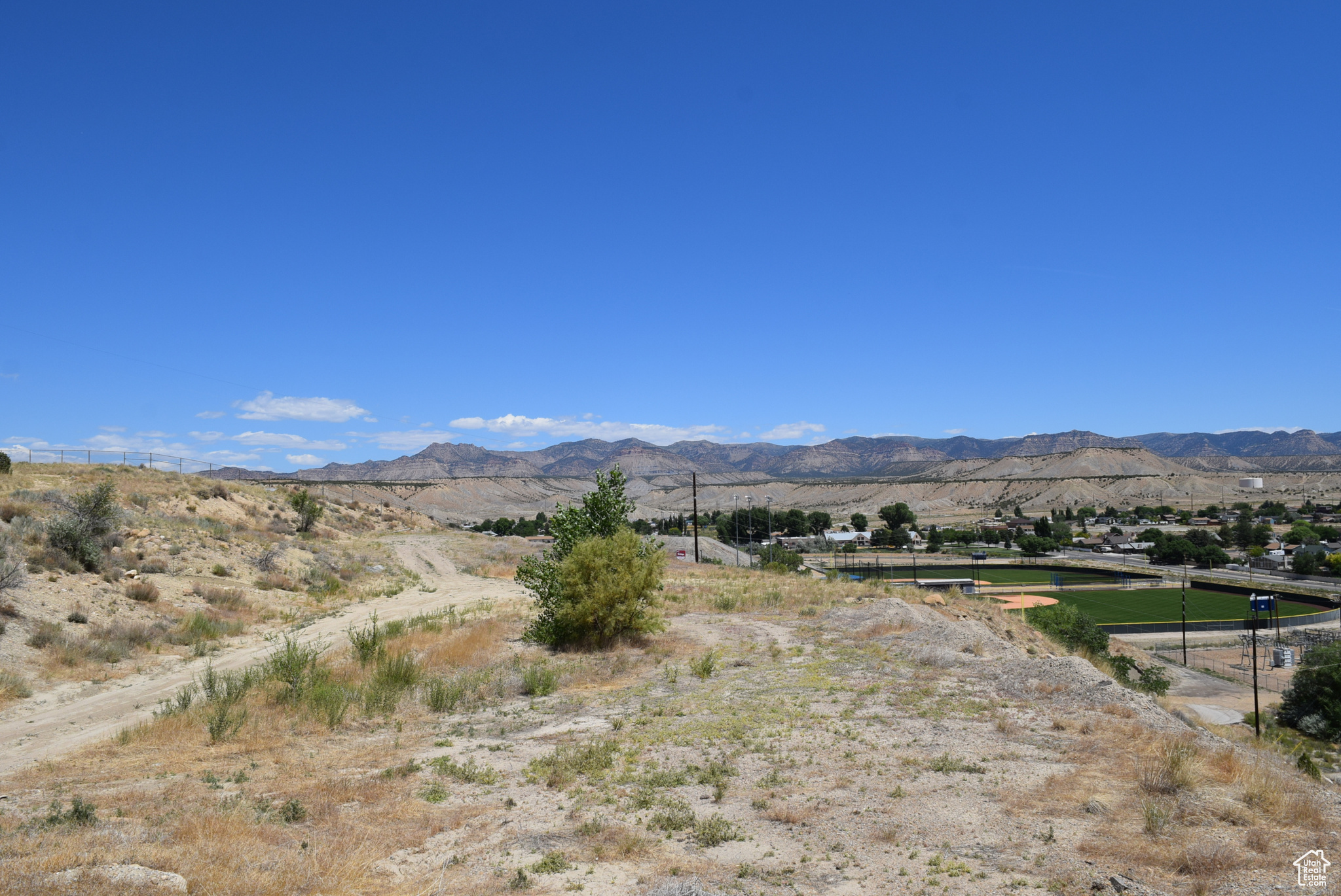 410 N CRESTVIEW, Price, Utah 84501, ,Land,For sale,CRESTVIEW,1983037