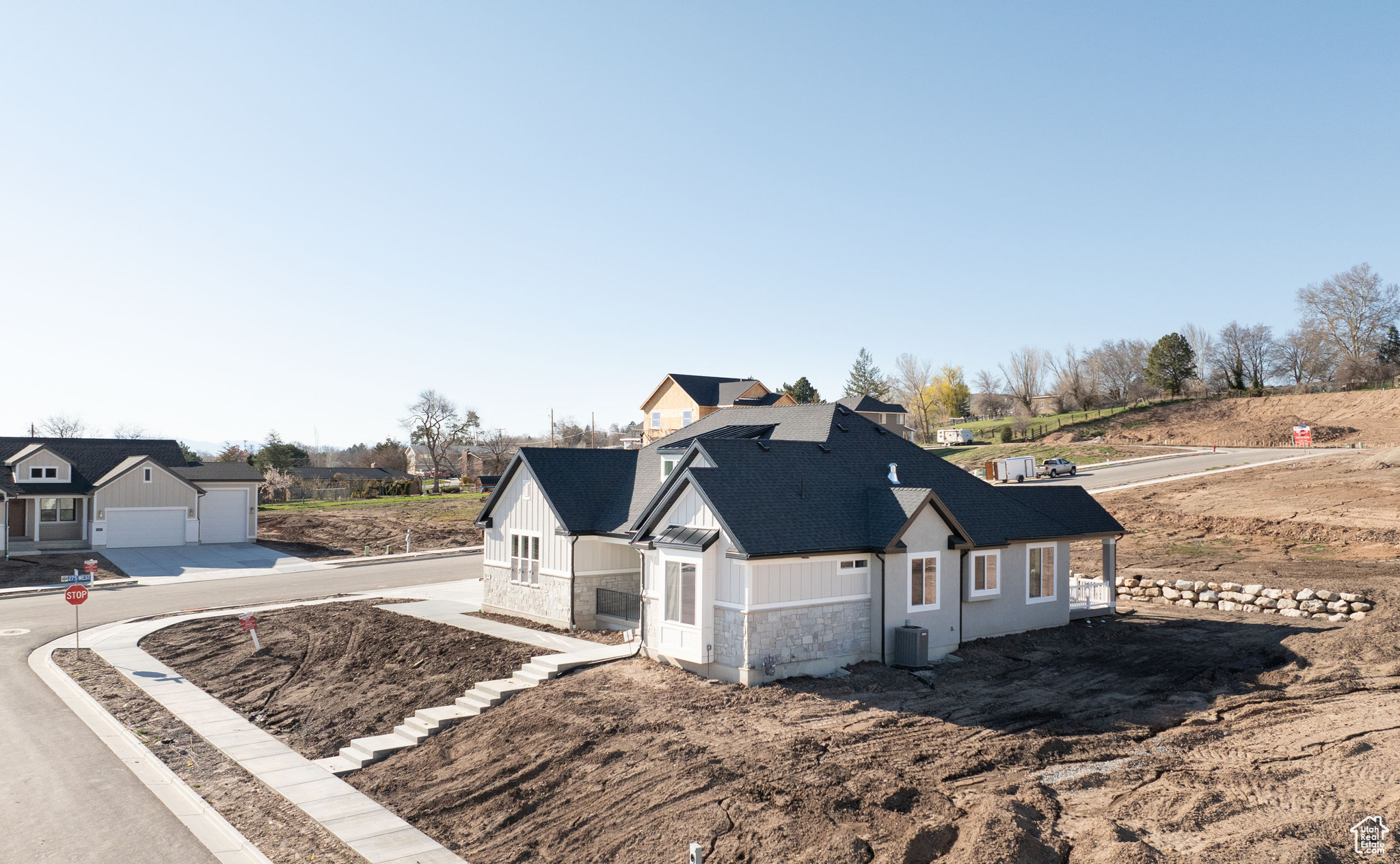 View of front of home featuring a garage