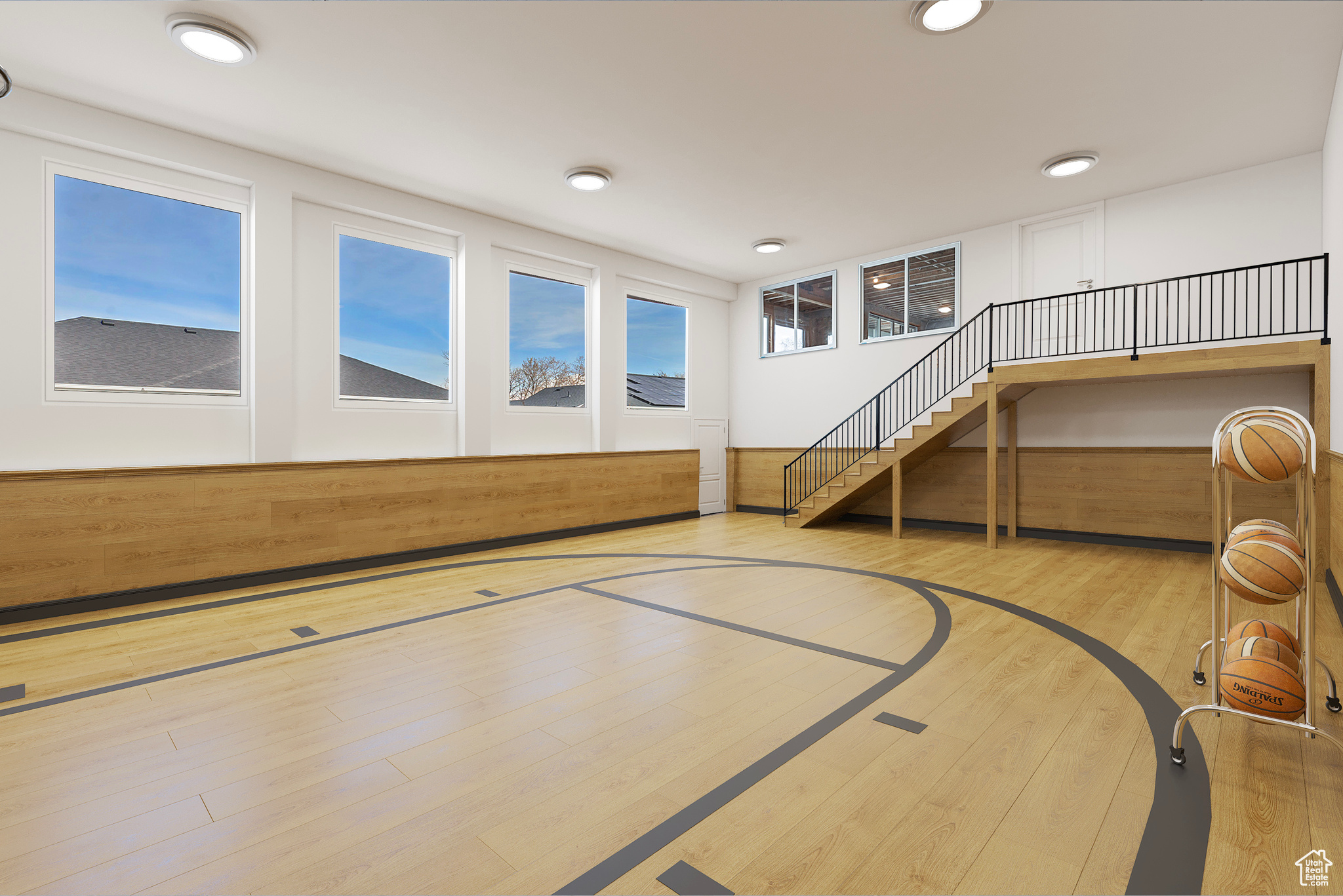 587 E Mash Farm Cir Murray UT 84107 1,629,000