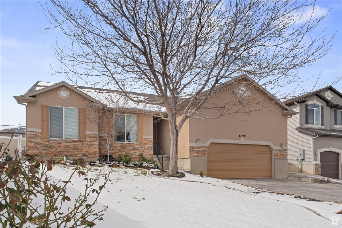 6820 S Townley St West Jordan UT 84081 632,500