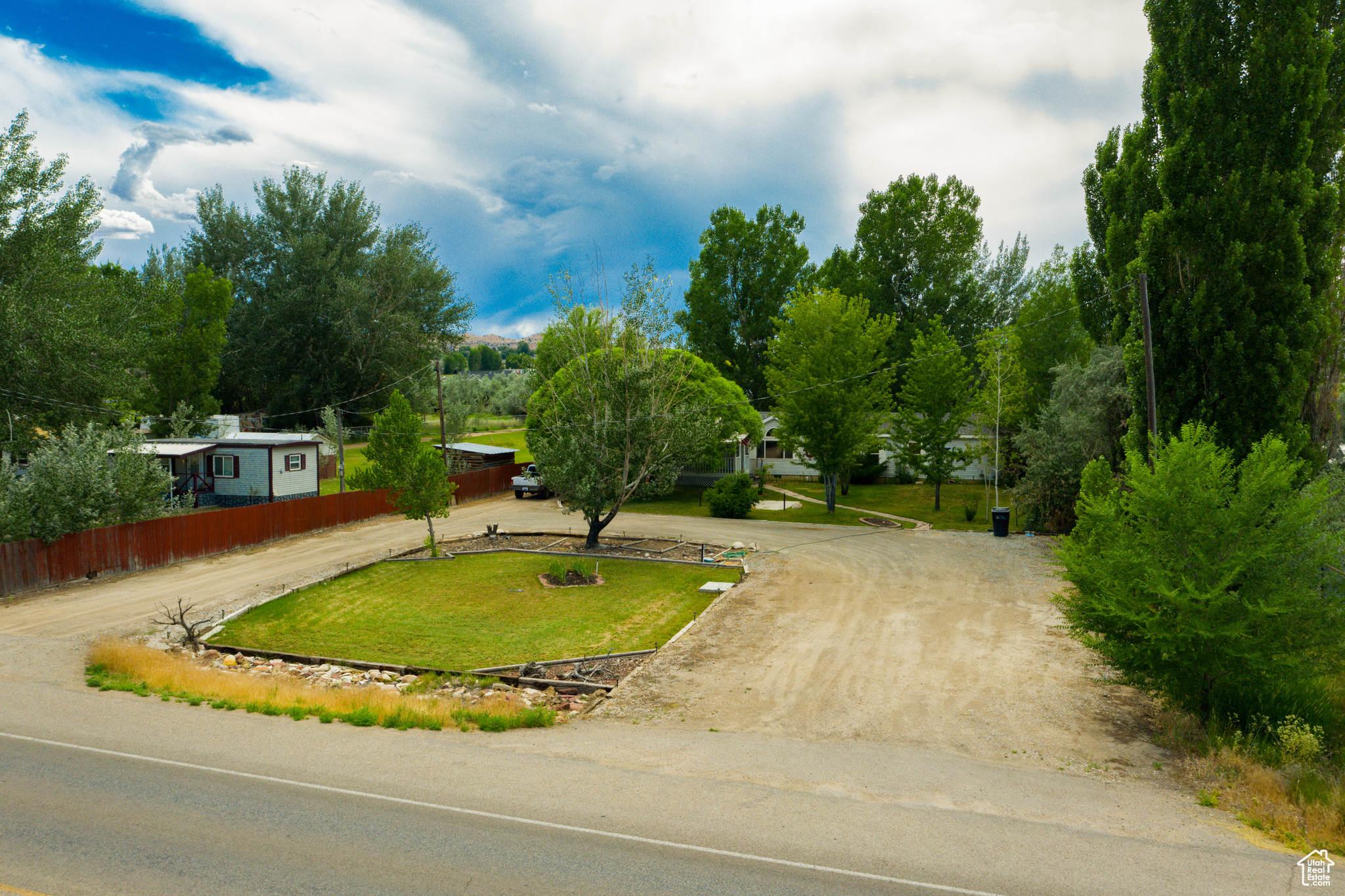 2012 S VERNAL, Vernal, Utah 84078, 4 Bedrooms Bedrooms, 11 Rooms Rooms,2 BathroomsBathrooms,Residential,For sale,VERNAL,1984923