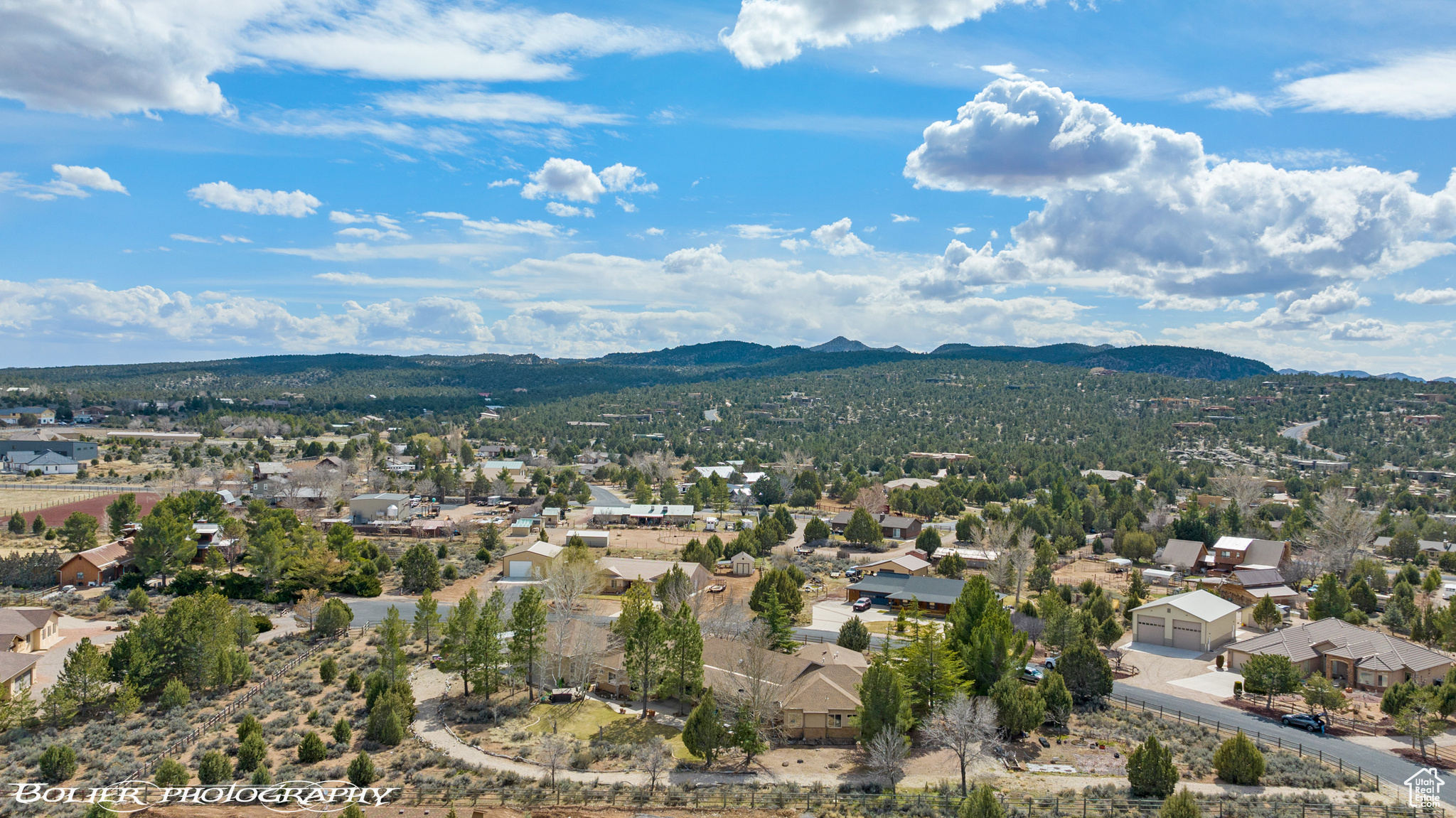 Drone / aerial view featuring the property