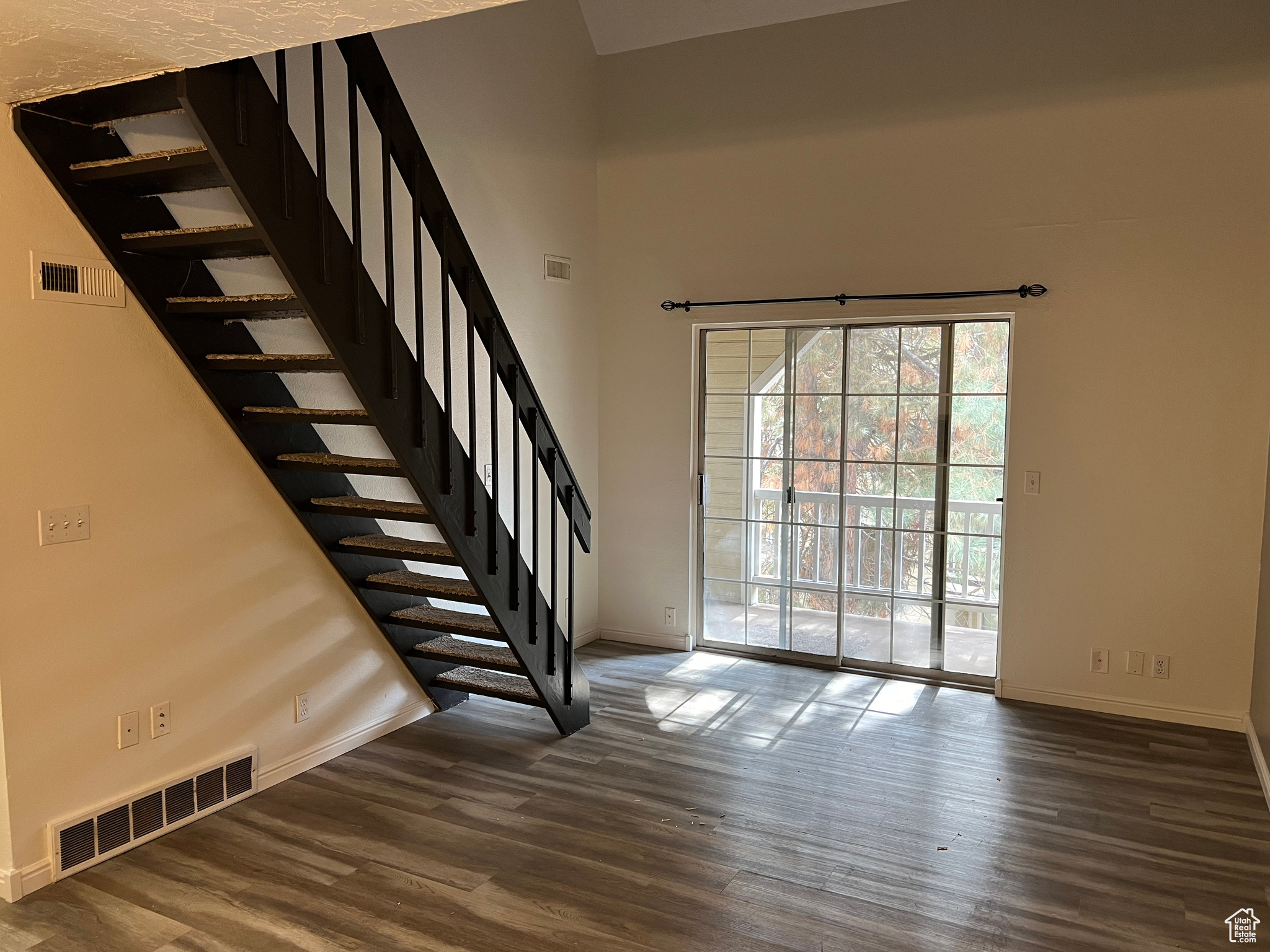 1206 E WATERSIDE CV 32, Cottonwood Heights UT 84047