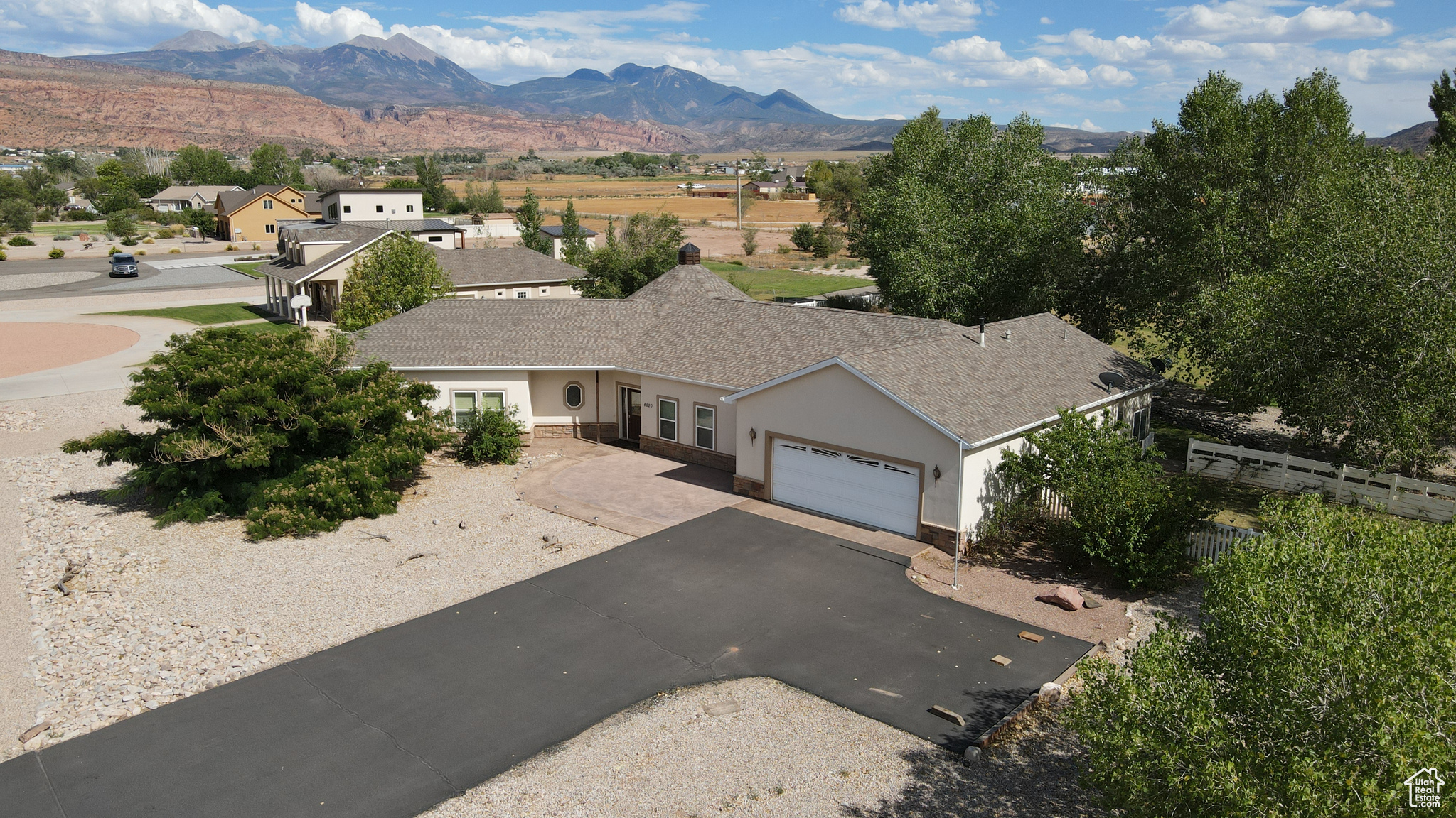 4620 SUNNY ACRES, Moab, Utah 84532, 4 Bedrooms Bedrooms, 11 Rooms Rooms,2 BathroomsBathrooms,Residential,For sale,SUNNY ACRES,1986884