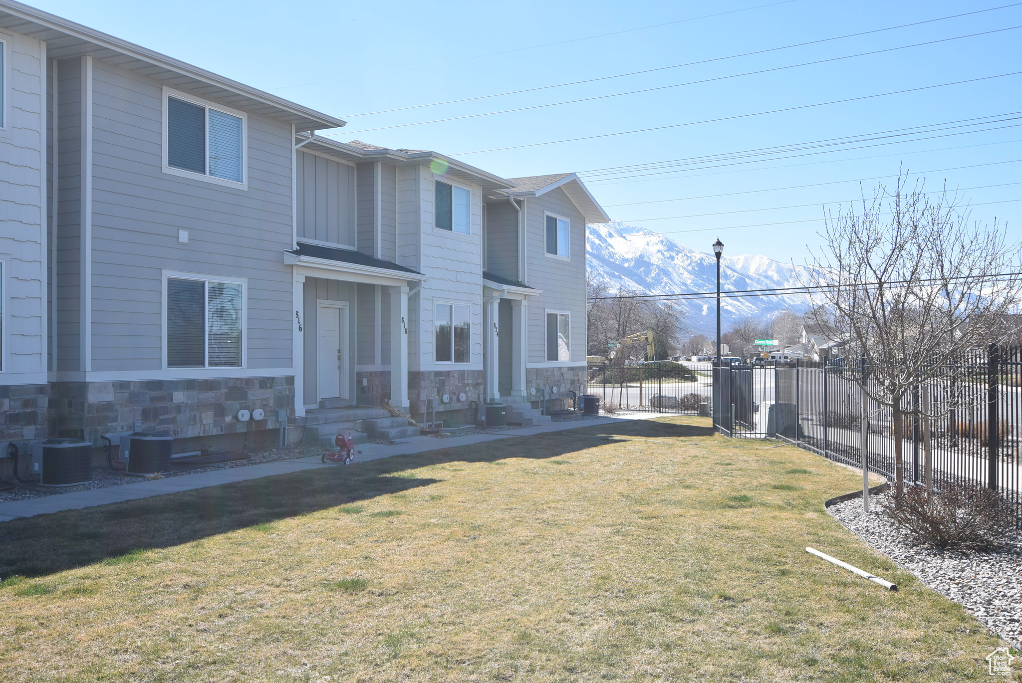 816 S 1710 E, Spanish Fork, Utah 84660, 3 Bedrooms Bedrooms, 9 Rooms Rooms,2 BathroomsBathrooms,Residential,For sale,1710,1986993