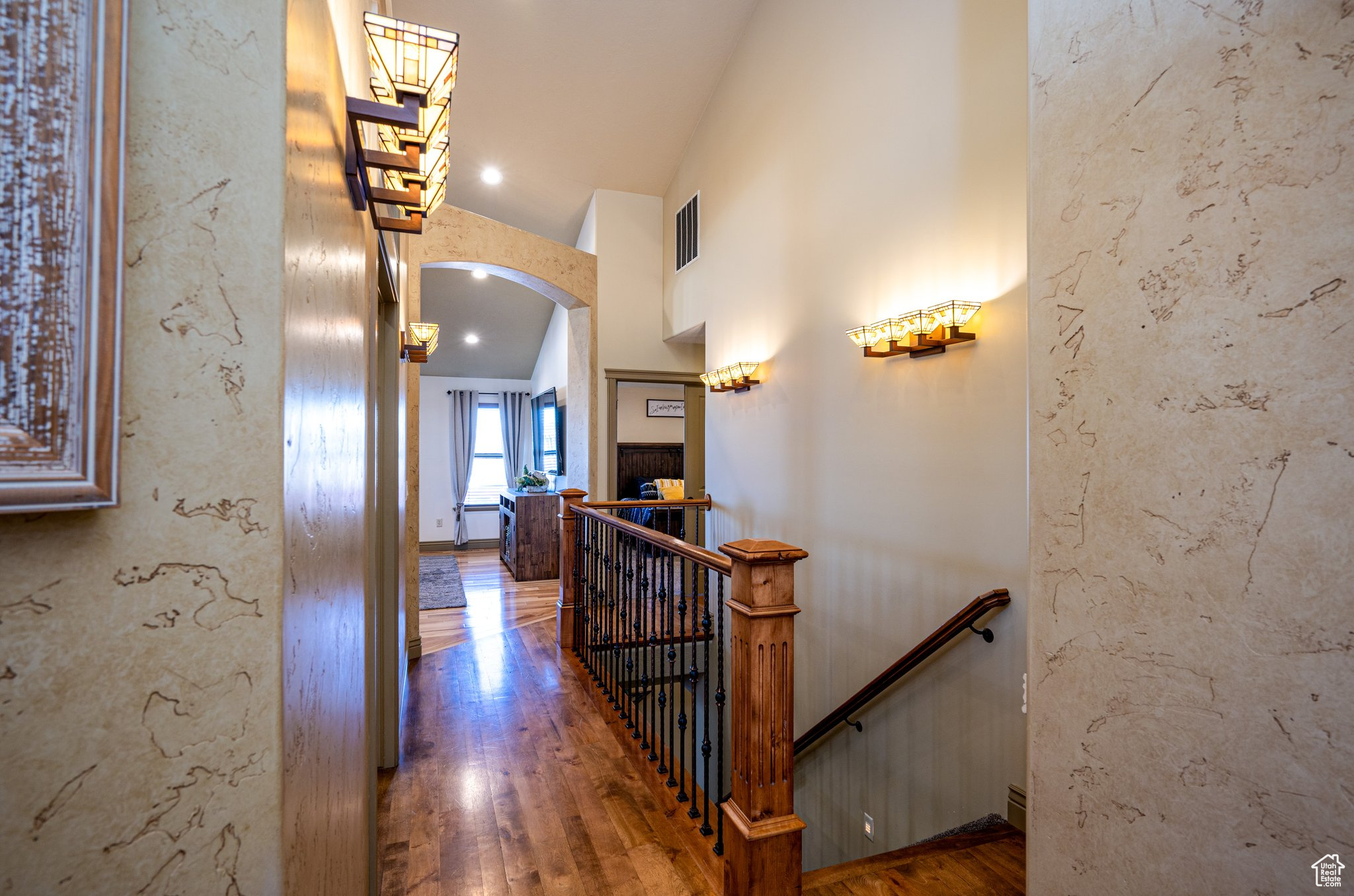 830 W 8100 S Willard UT 84340 749,900