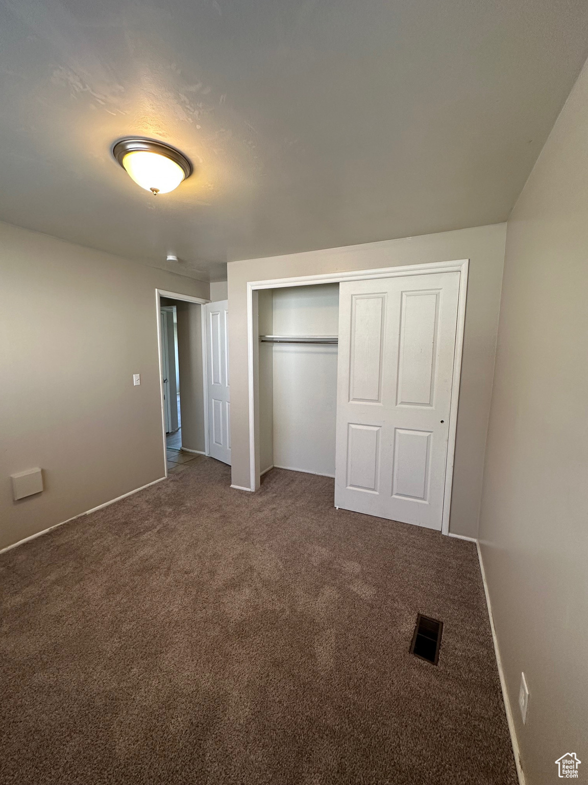 895 E ARROWHEAD, Murray, Utah 84107, 12 Bedrooms Bedrooms, ,Residential,For sale,ARROWHEAD,1987047