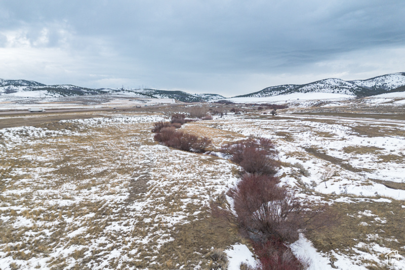 View of mountain feature