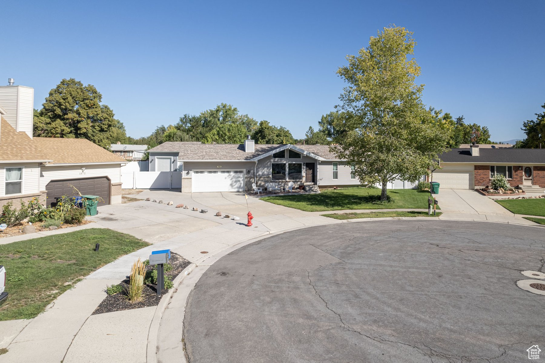 1866 W GOLD RUSH CIR, West Jordan UT 84084