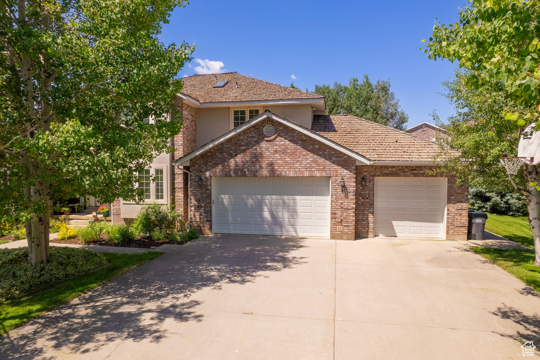 Front of property featuring a garage