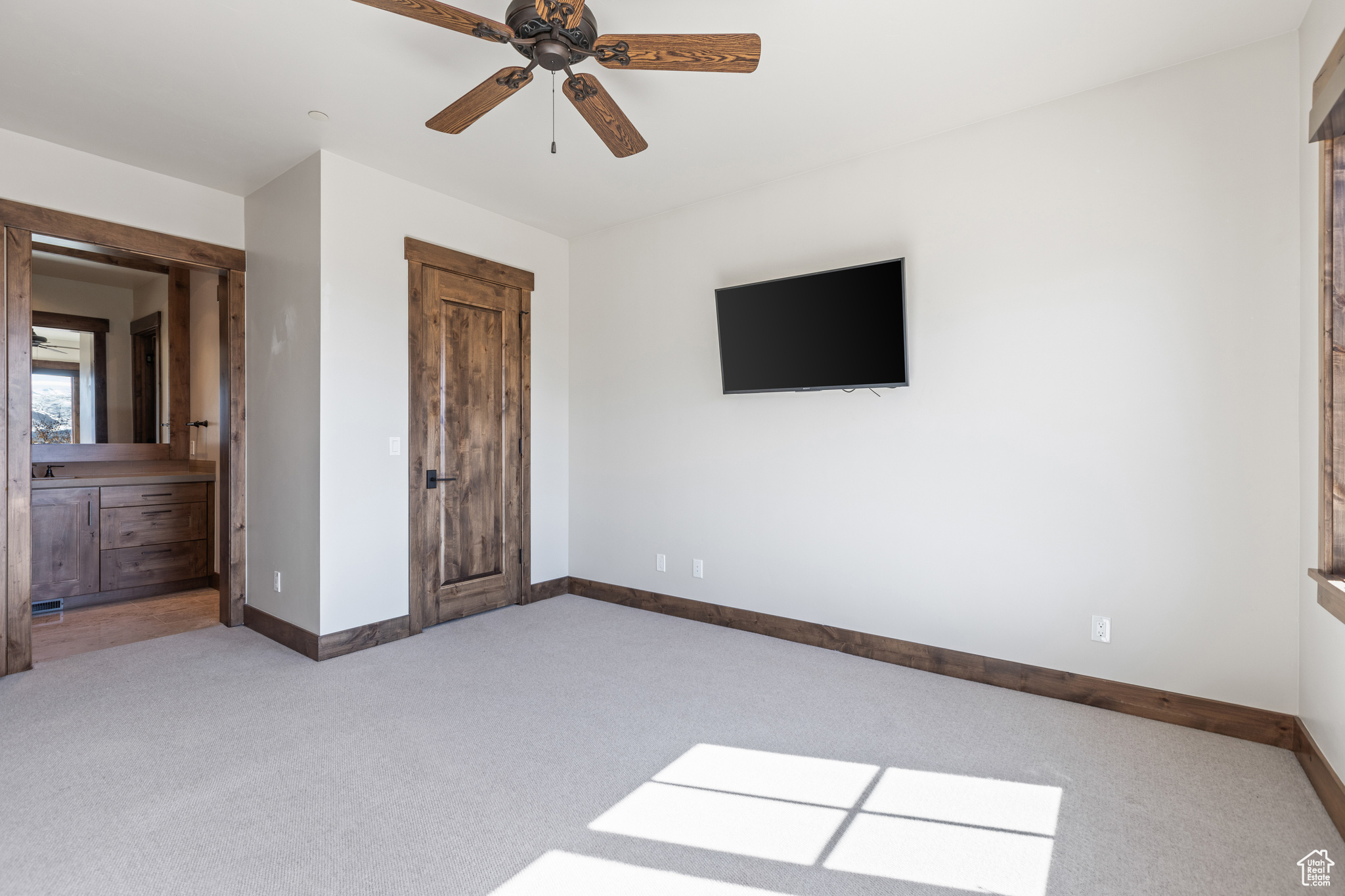 145 N CLUB CABINS #CC-9, Heber City, Utah 84032, 3 Bedrooms Bedrooms, 13 Rooms Rooms,1 BathroomBathrooms,Residential,For sale,CLUB CABINS,1987411