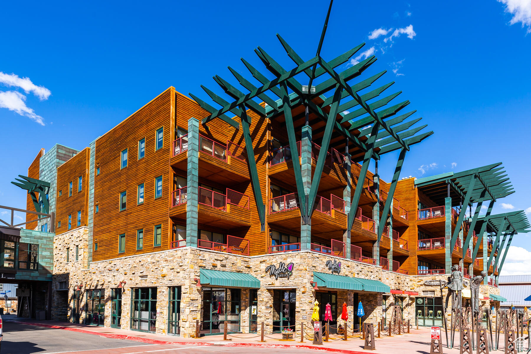 1476 W NEWPARK #202, Park City, Utah 84098, 2 Bedrooms Bedrooms, 8 Rooms Rooms,2 BathroomsBathrooms,Residential,For sale,NEWPARK,1987841