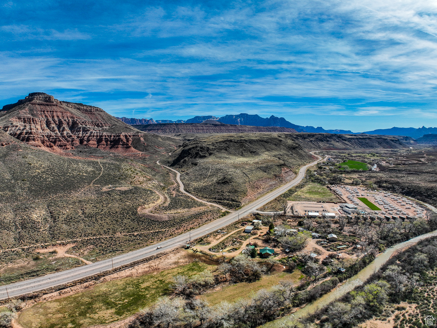 565 E RIO SION E, Virgin, Utah 84779, 3 Bedrooms Bedrooms, 10 Rooms Rooms,3 BathroomsBathrooms,Residential,For sale,RIO SION,1988182