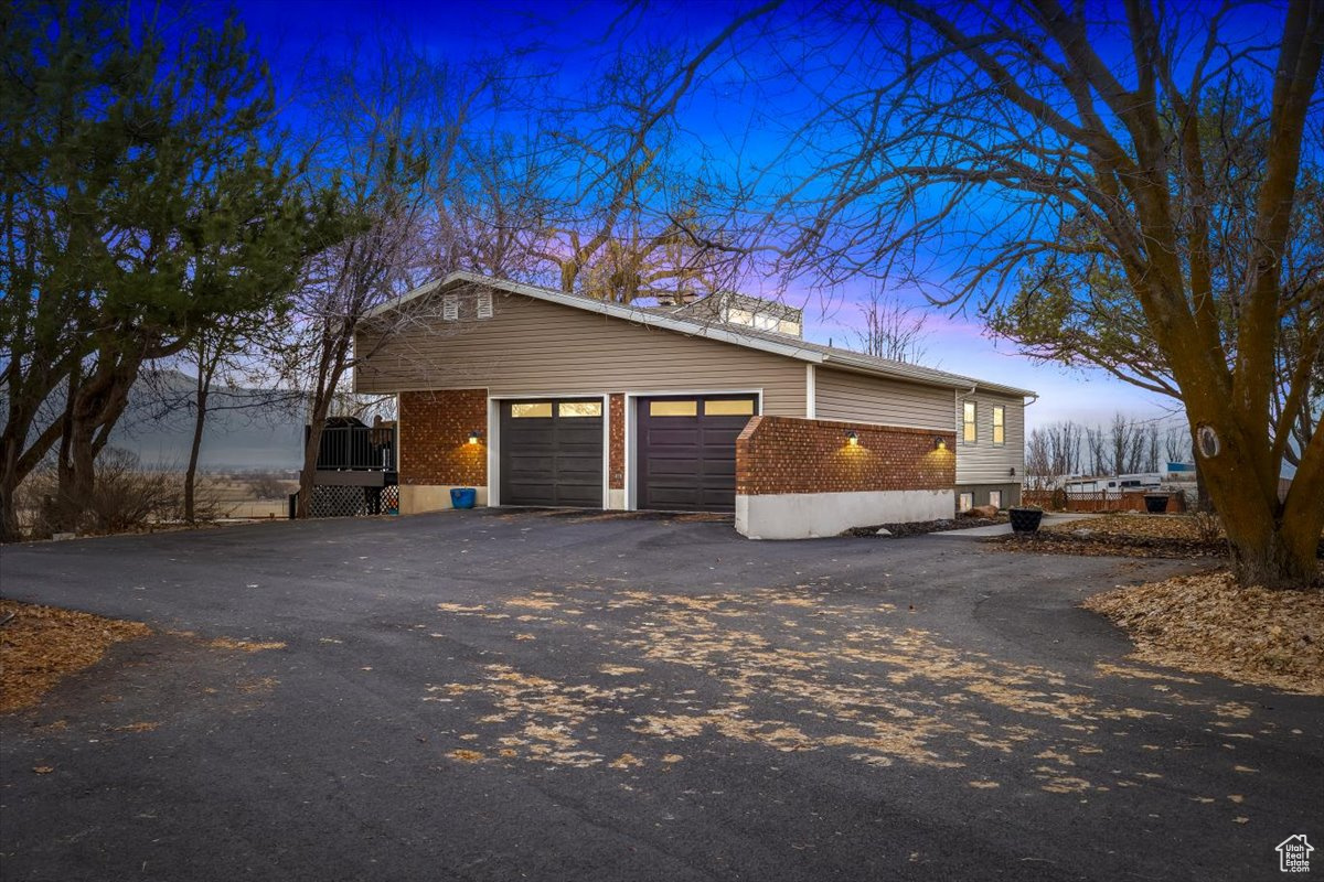 40 S 6000 W Mendon UT 84325 725,000