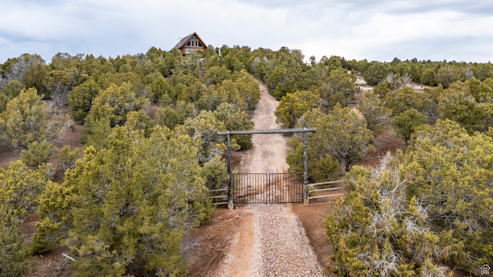 2416 W SPRING, Parowan, Utah 84761, 1 Bedroom Bedrooms, 8 Rooms Rooms,1 BathroomBathrooms,Residential,For sale,SPRING,1988186