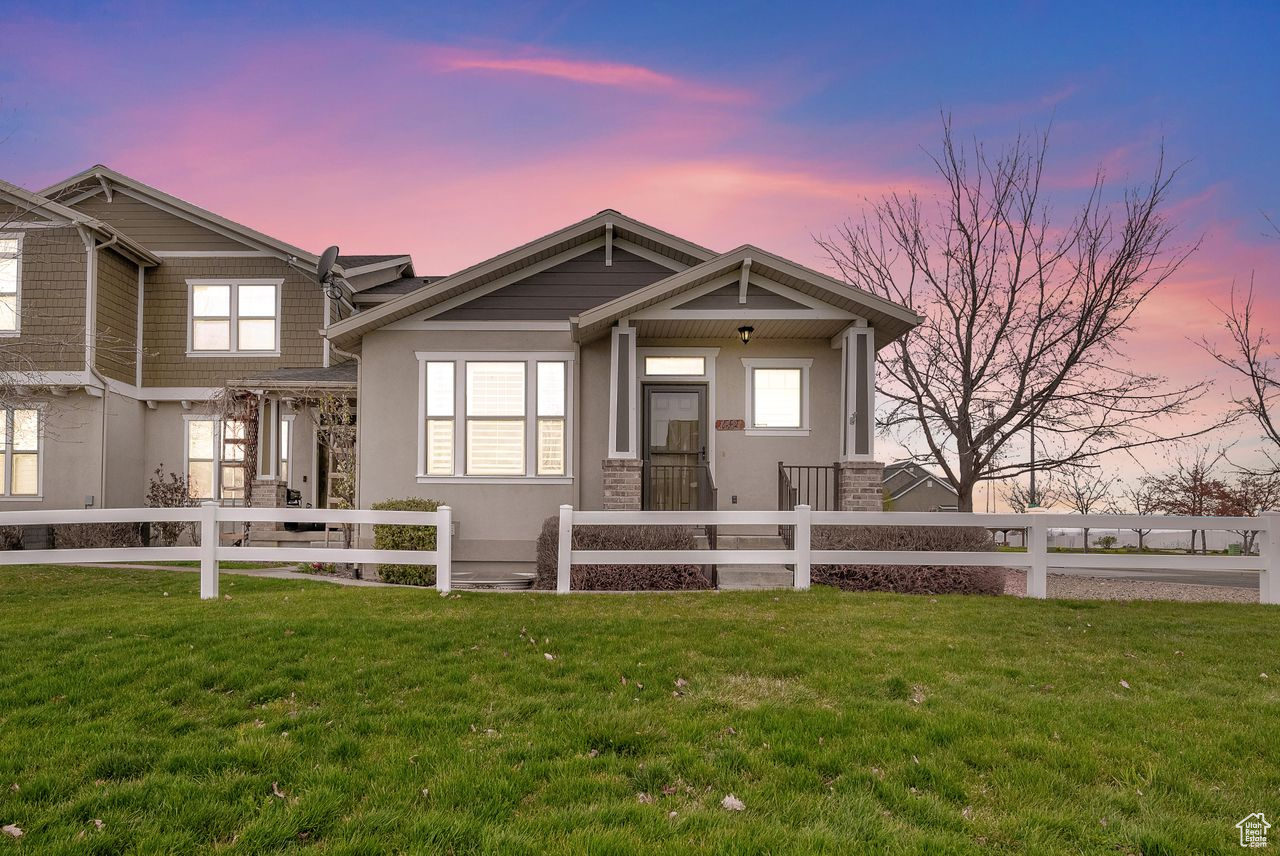 1421 S Mountain View Blvd Woods Cross UT 84087 525,000