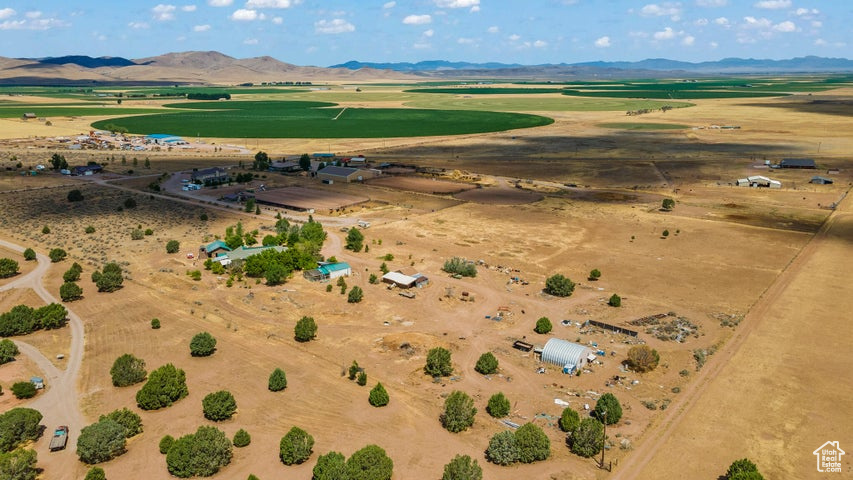 Aerial view featuring a mountain view and a rural view