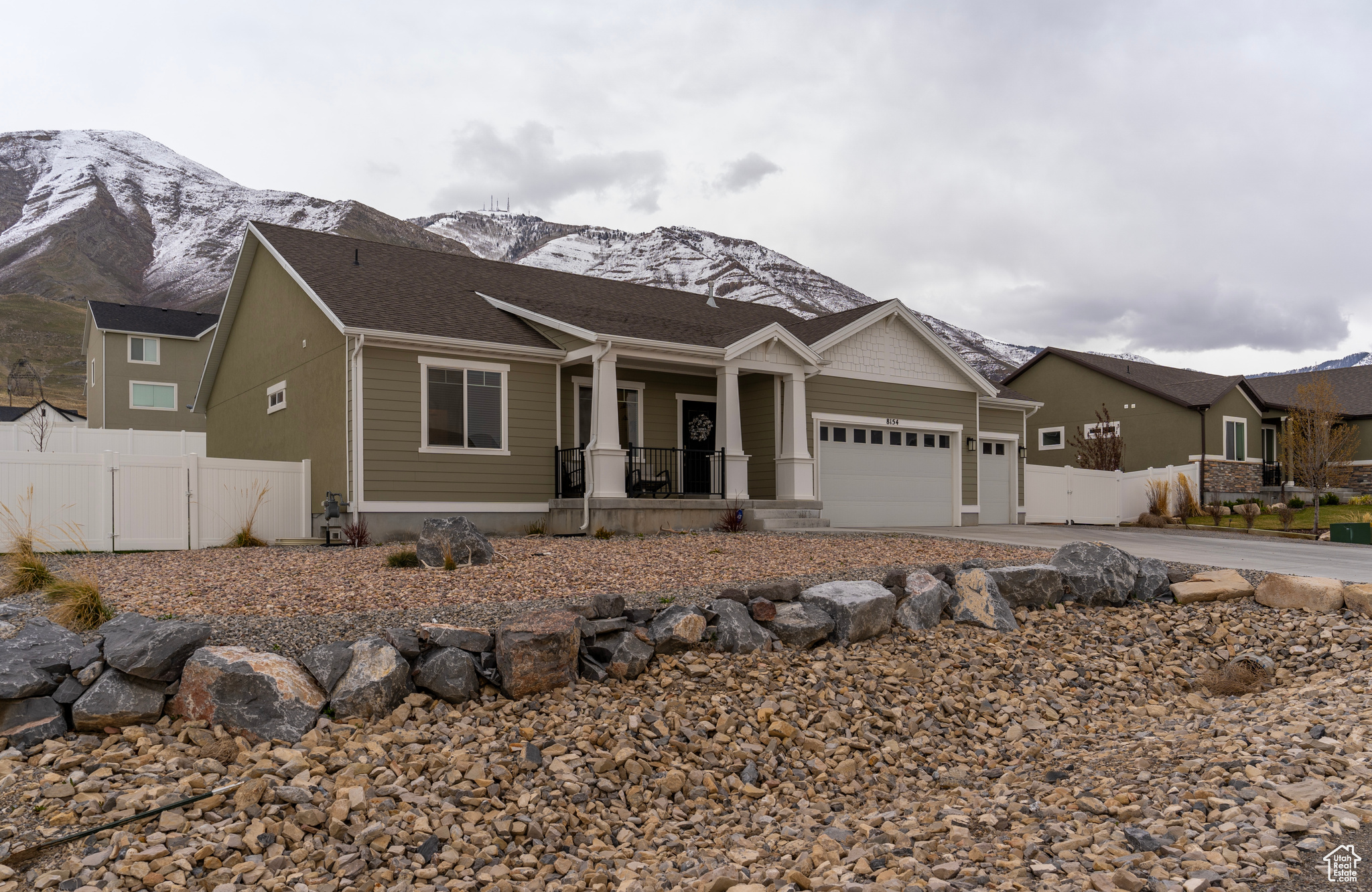 8154 N Lakeshore Dr Lake Point UT 84074 629,500