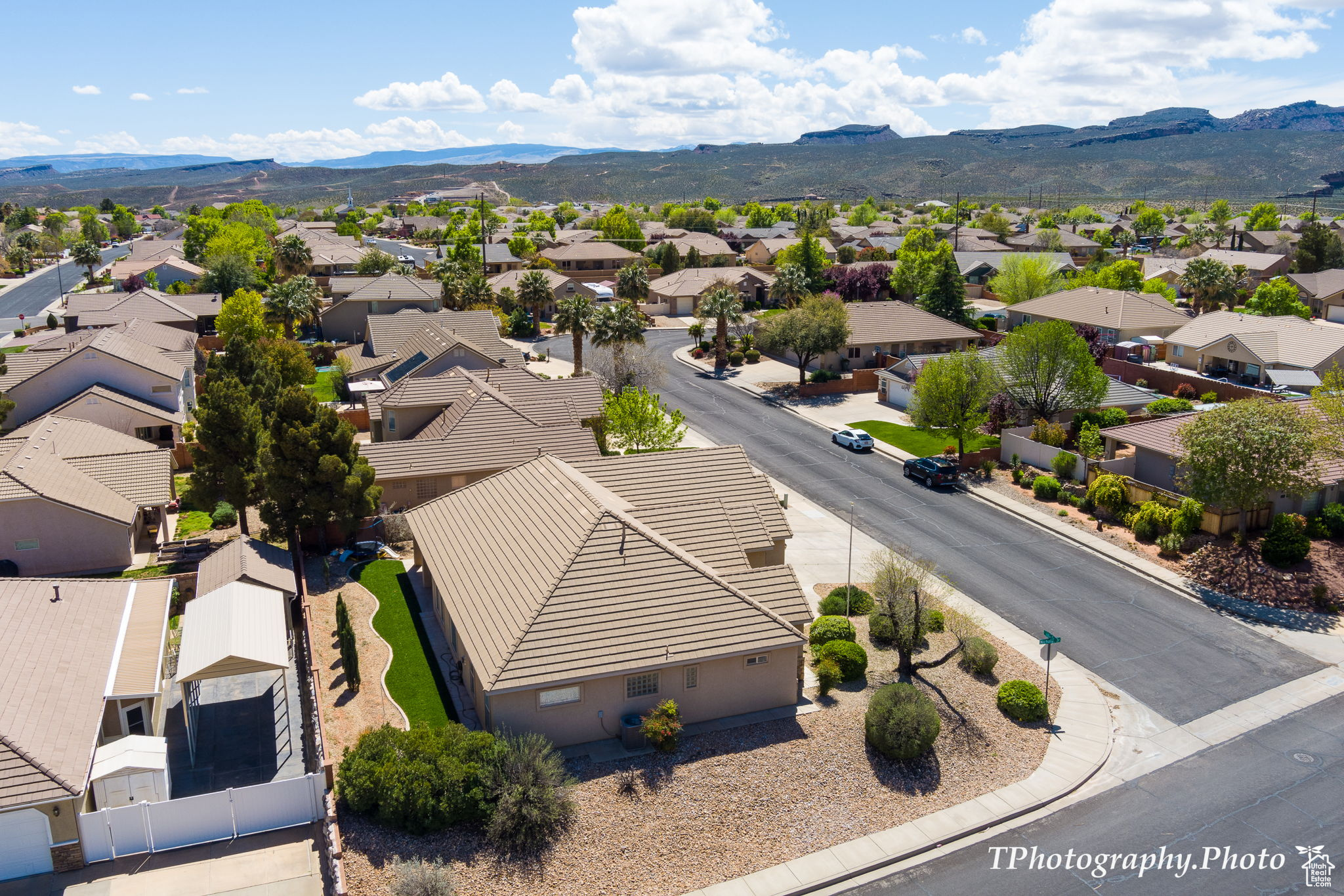 2322 JULIE, Santa Clara, Utah 84765, 4 Bedrooms Bedrooms, 14 Rooms Rooms,2 BathroomsBathrooms,Residential,For sale,JULIE,1990639