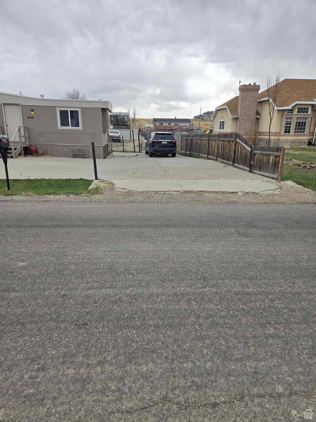 1549 W 4200 N Spring Glen UT 84526 156,000