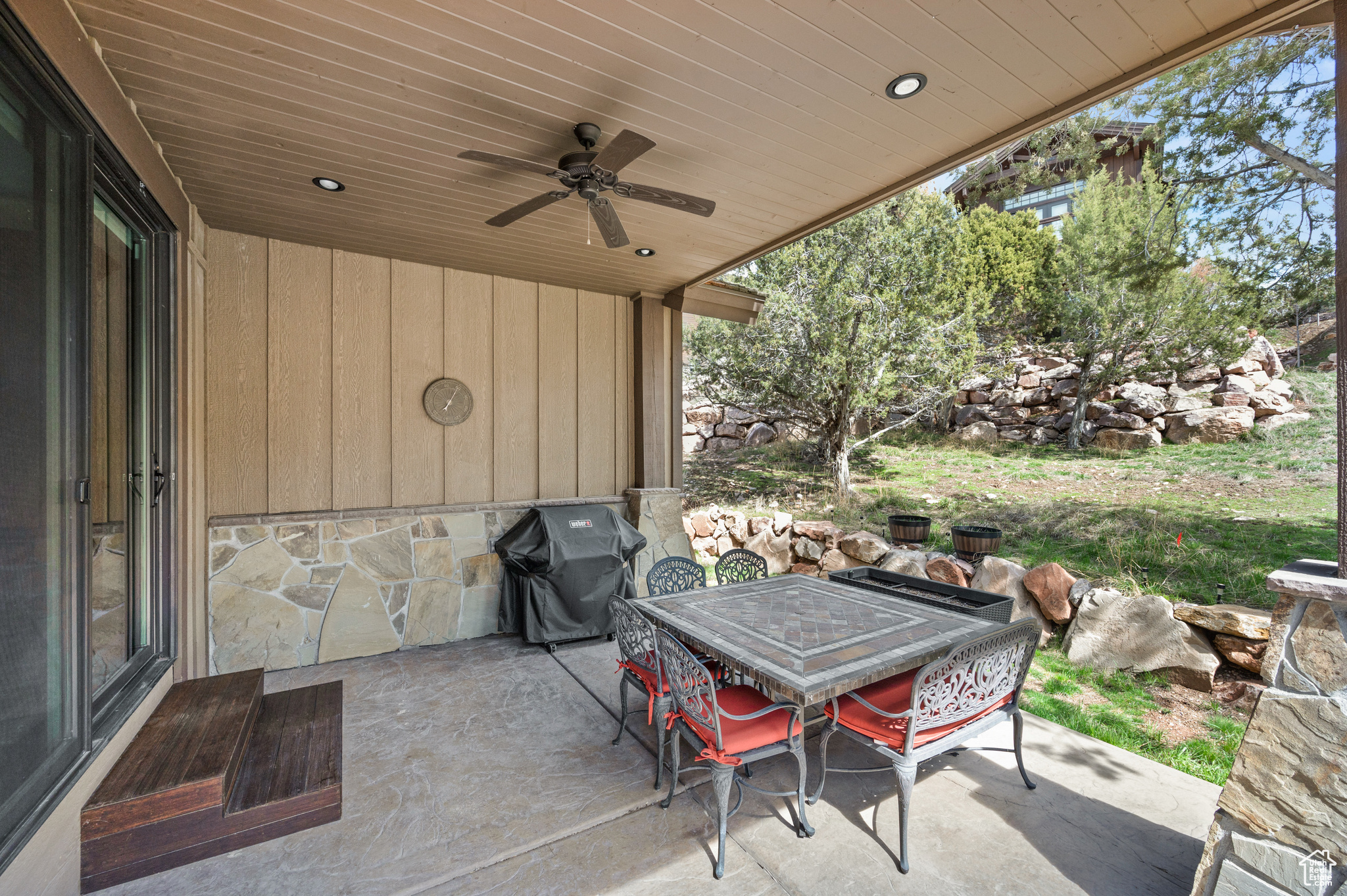 Private patio to share with the passing deer