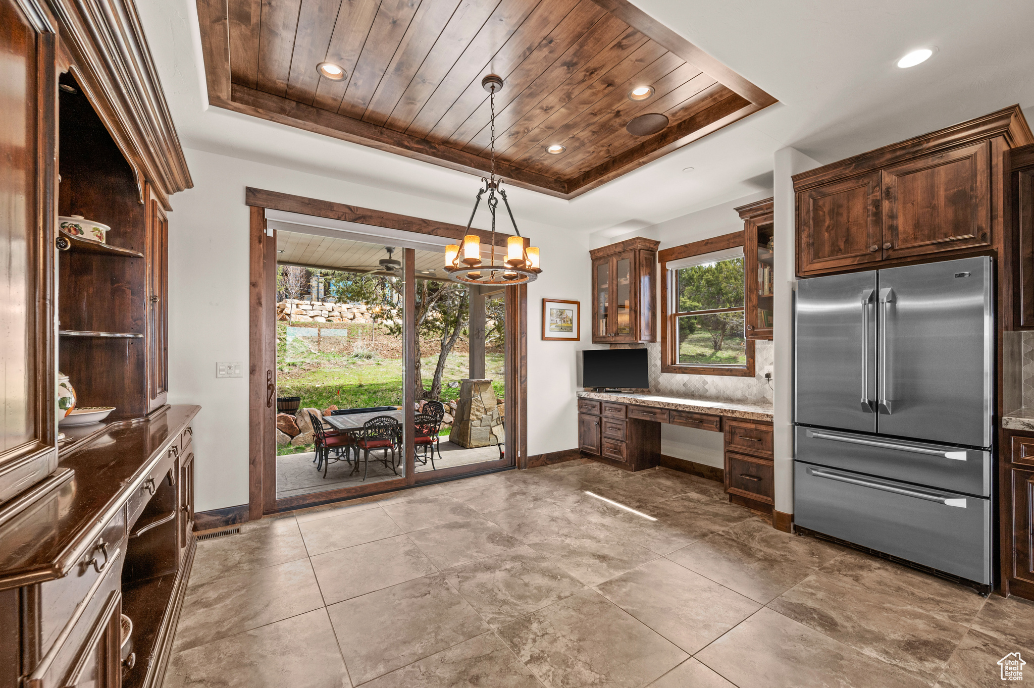 Breakfast nook allows you to dine with the passing deer