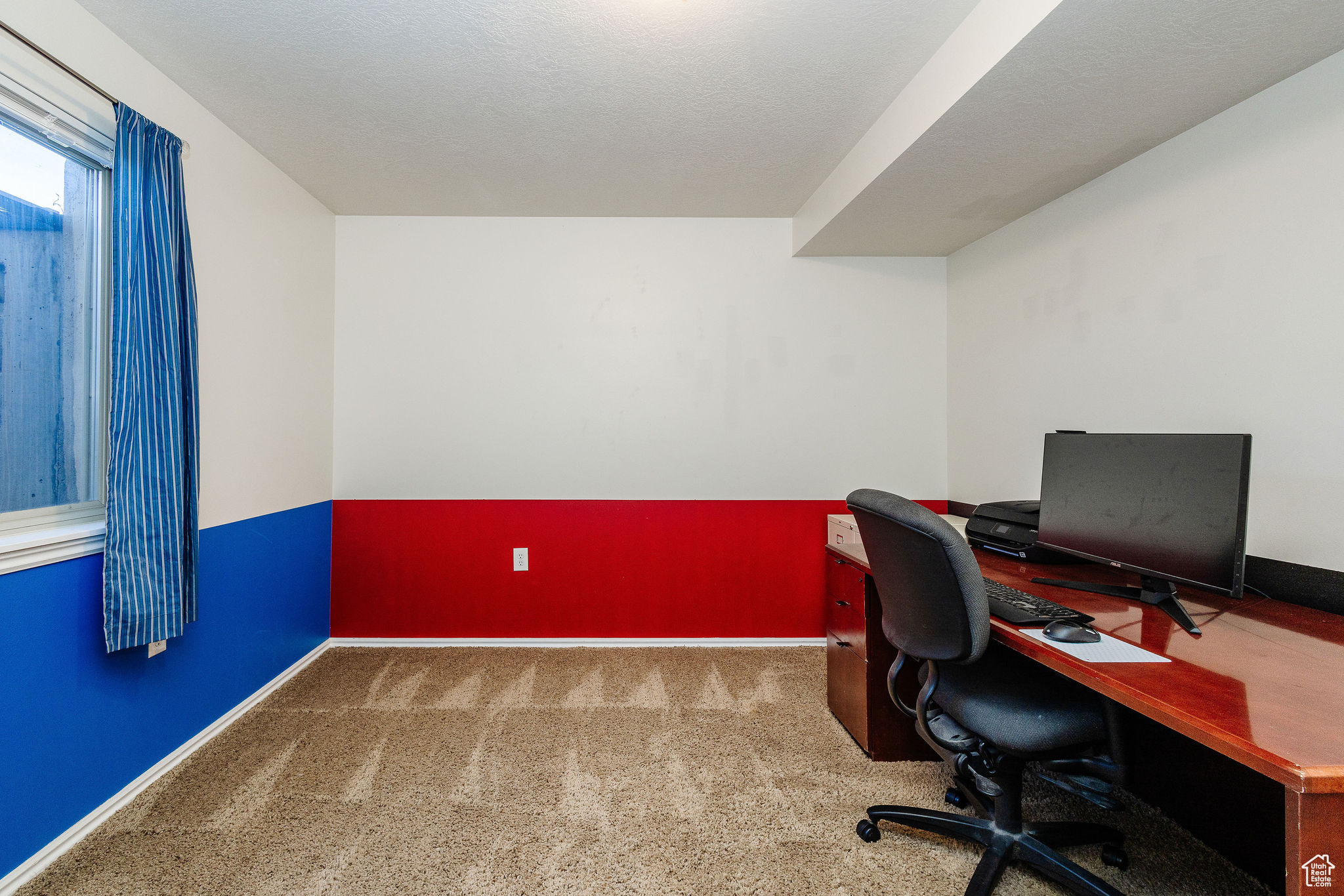 Office featuring carpet flooring