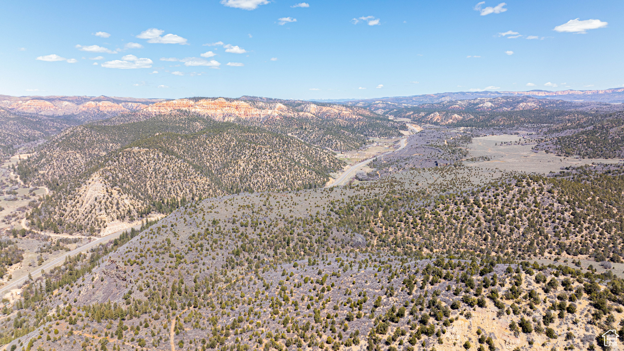 View of mountain feature