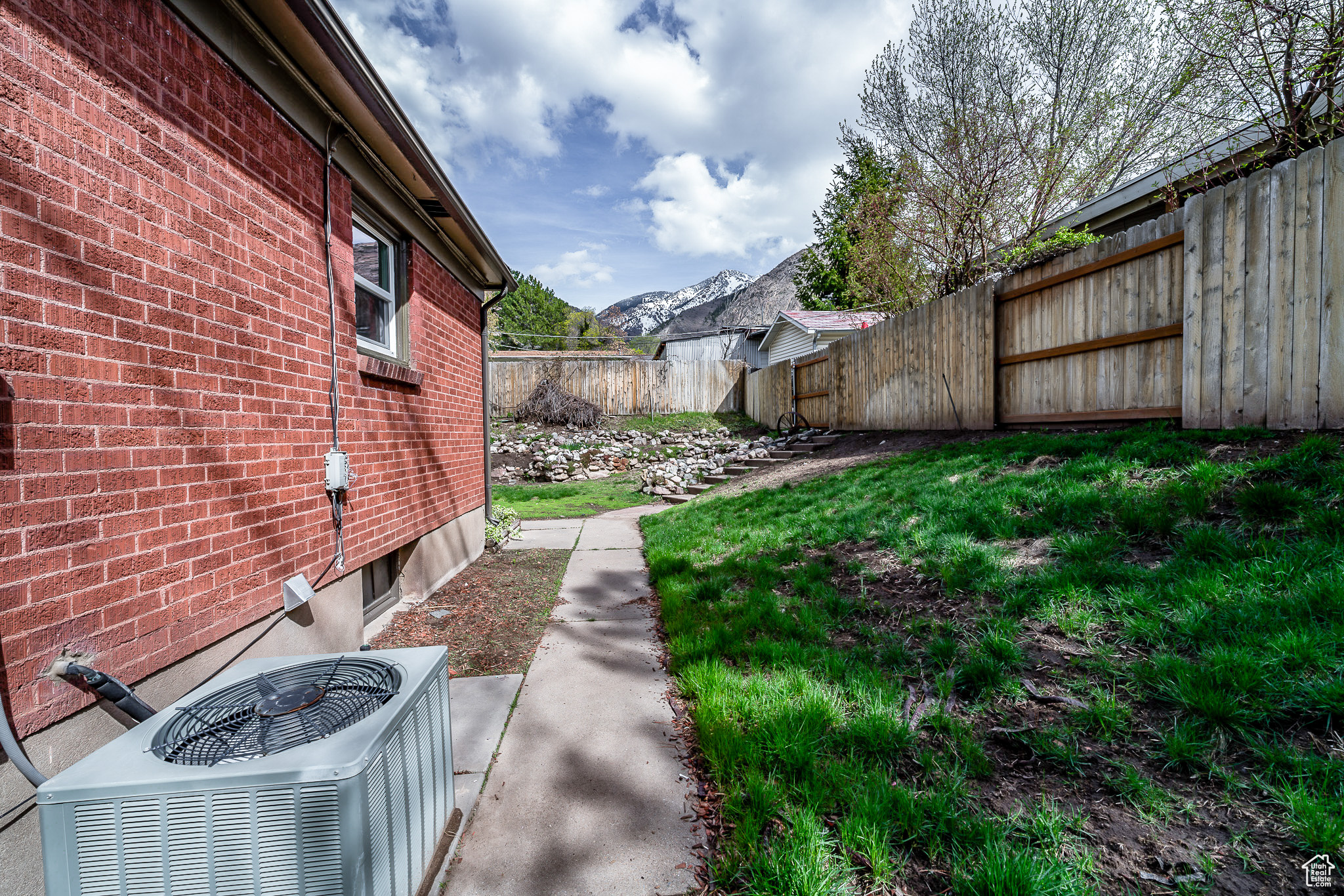 2780 POLK, Ogden, Utah 84403, 4 Bedrooms Bedrooms, 11 Rooms Rooms,1 BathroomBathrooms,Residential,For sale,POLK,1992890