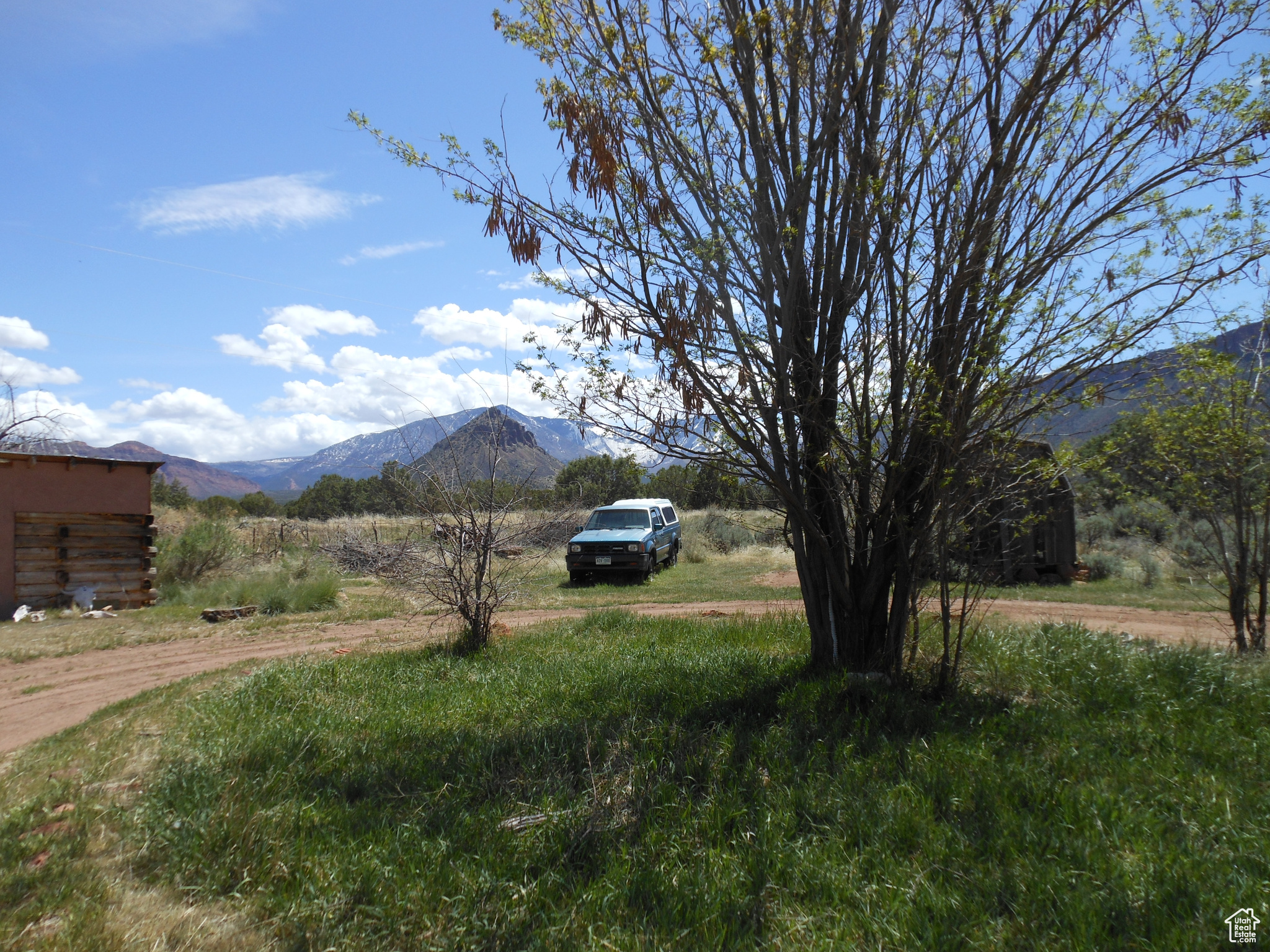 308 E HOLYOAK, Castle Valley, Utah 84532, 1 Bedroom Bedrooms, 4 Rooms Rooms,1 BathroomBathrooms,Residential,For sale,HOLYOAK,1993681