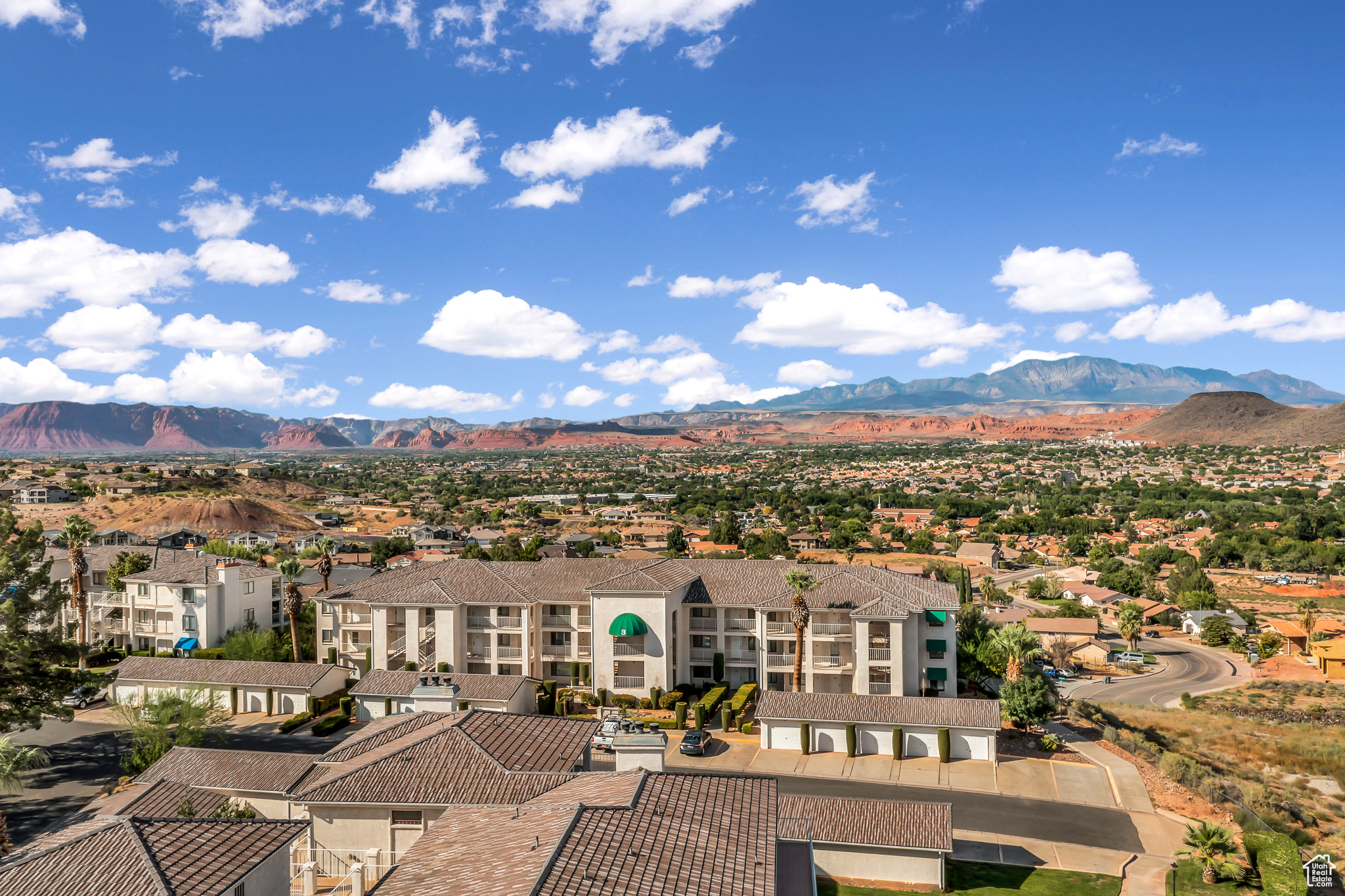 1845 W CANYON VIEW, St. George, Utah 84770, 2 Bedrooms Bedrooms, 8 Rooms Rooms,2 BathroomsBathrooms,Residential,For sale,CANYON VIEW,1993907