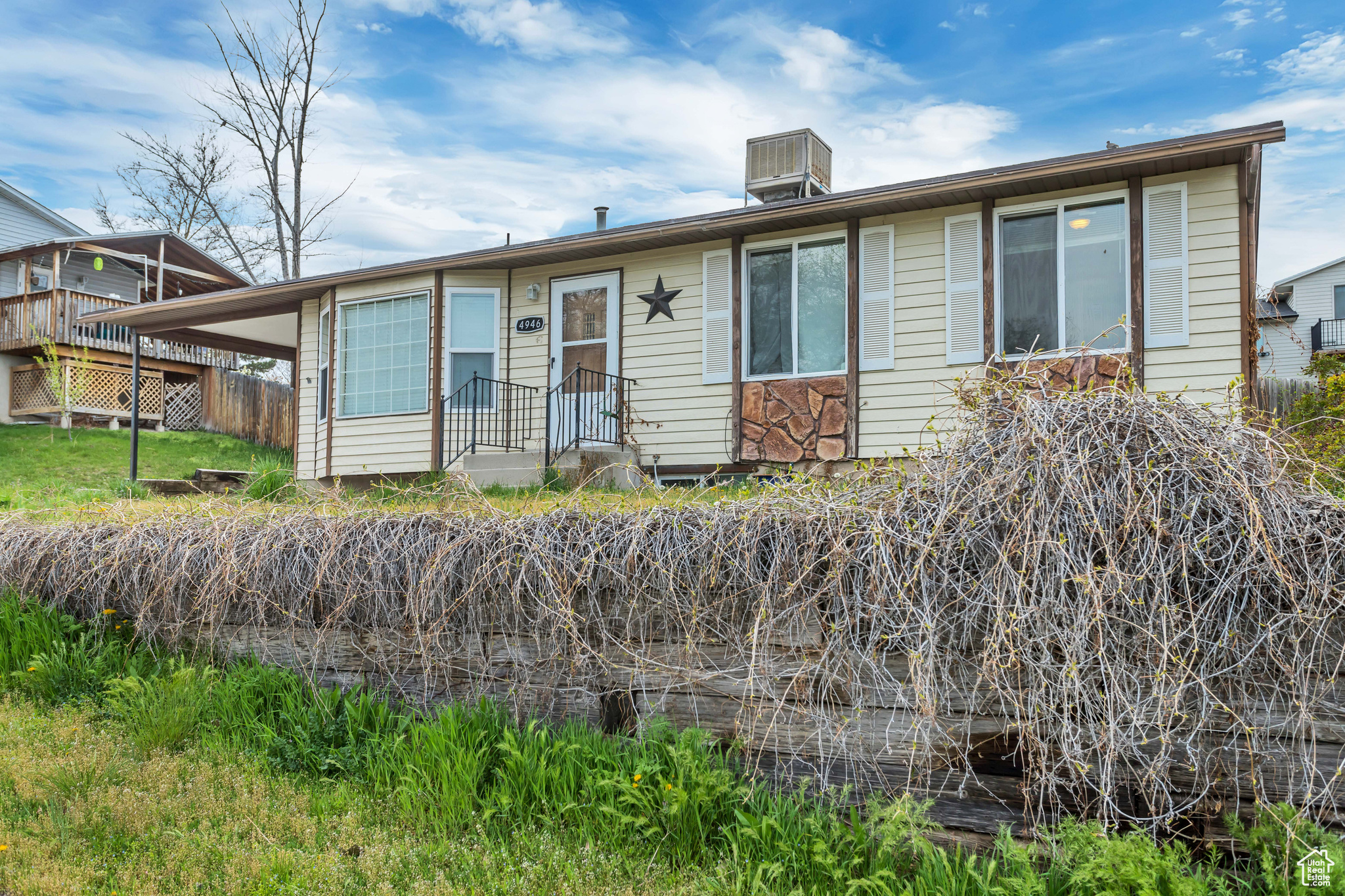 4946 S BUSTER, Kearns, Utah 84118, 3 Bedrooms Bedrooms, 7 Rooms Rooms,1 BathroomBathrooms,Residential,For sale,BUSTER,1993926