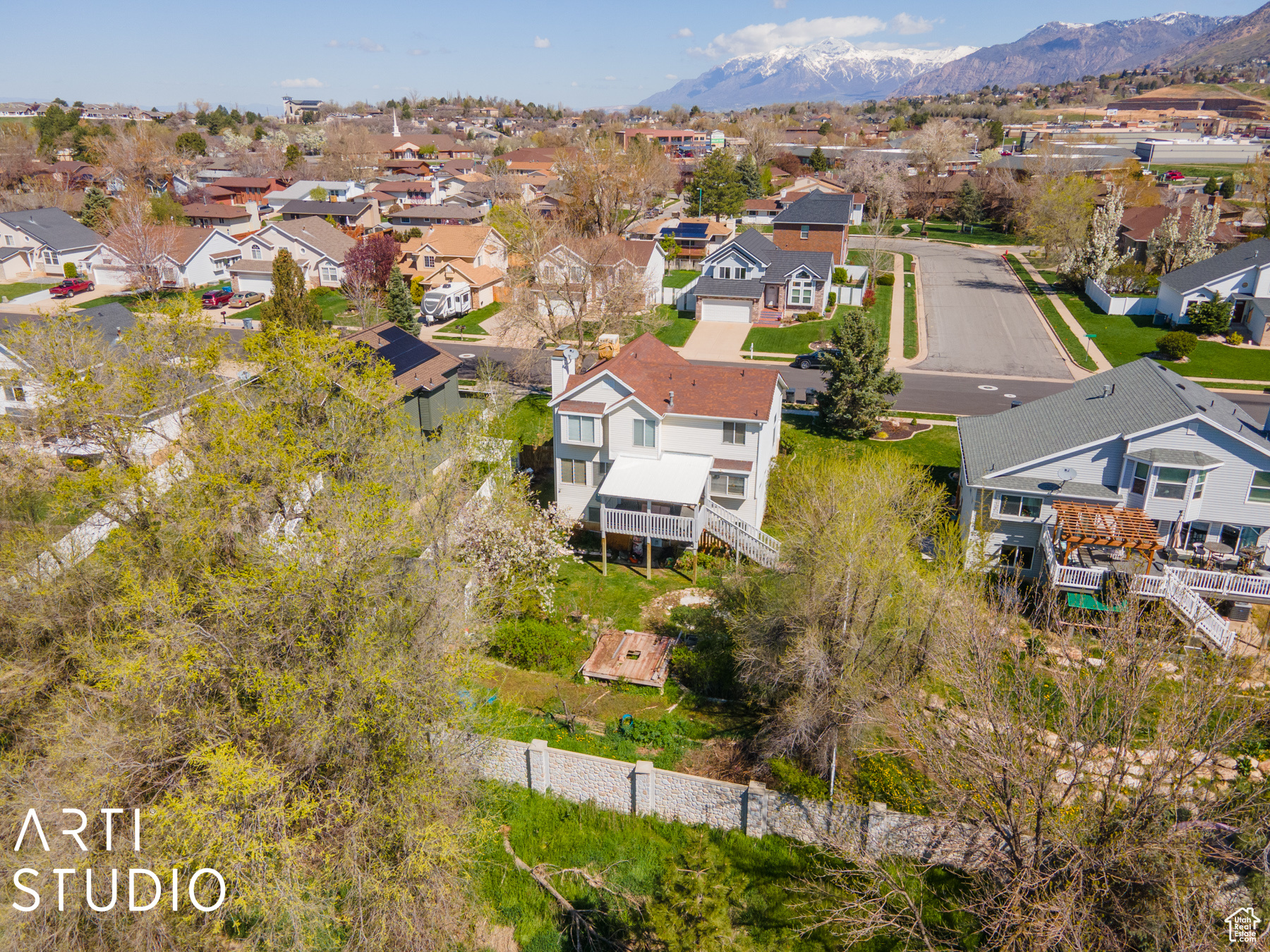 1417 E 5875 S, South Ogden, Utah 84405, 3 Bedrooms Bedrooms, 12 Rooms Rooms,2 BathroomsBathrooms,Residential,For sale,5875,1994113